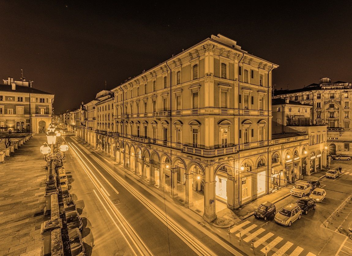 Via dell'Indipendenza, via Milazzo - Bologna