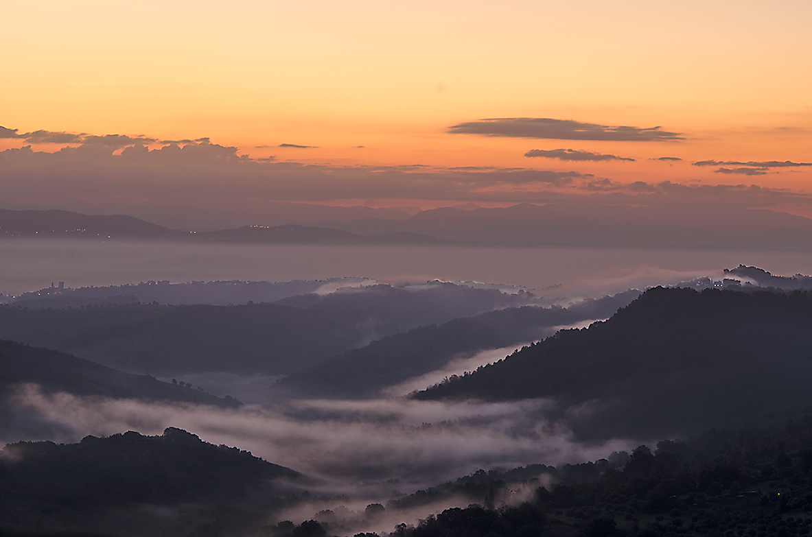 Sunrise on the valley