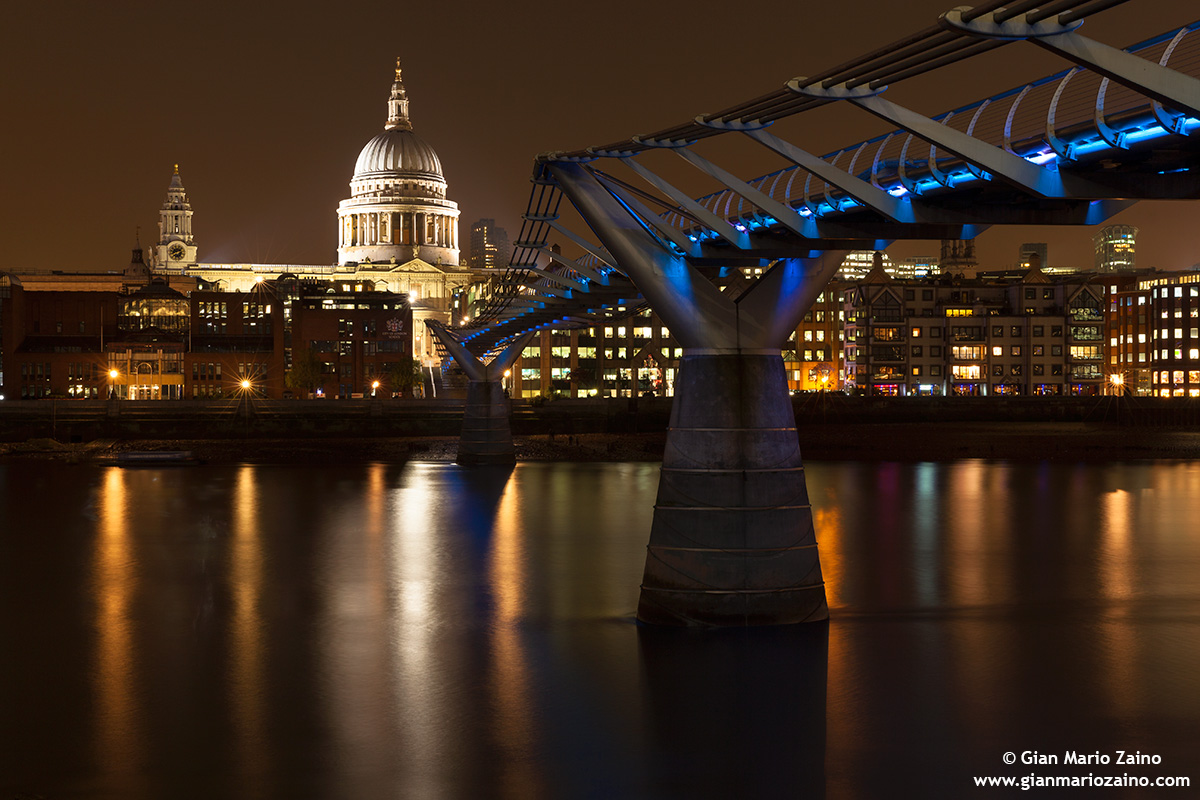 London by night - 21