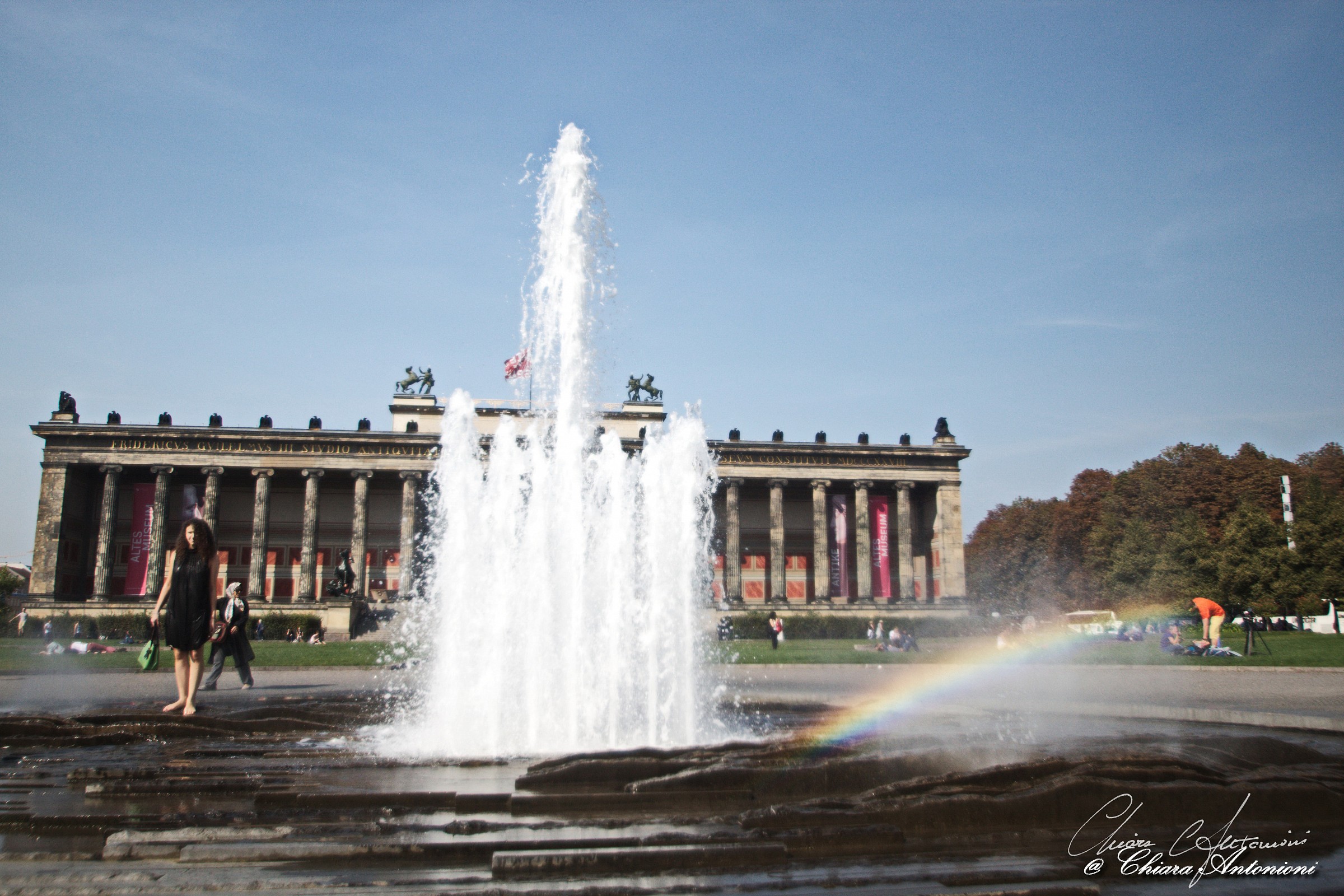 l'arcobaleno nella fontana