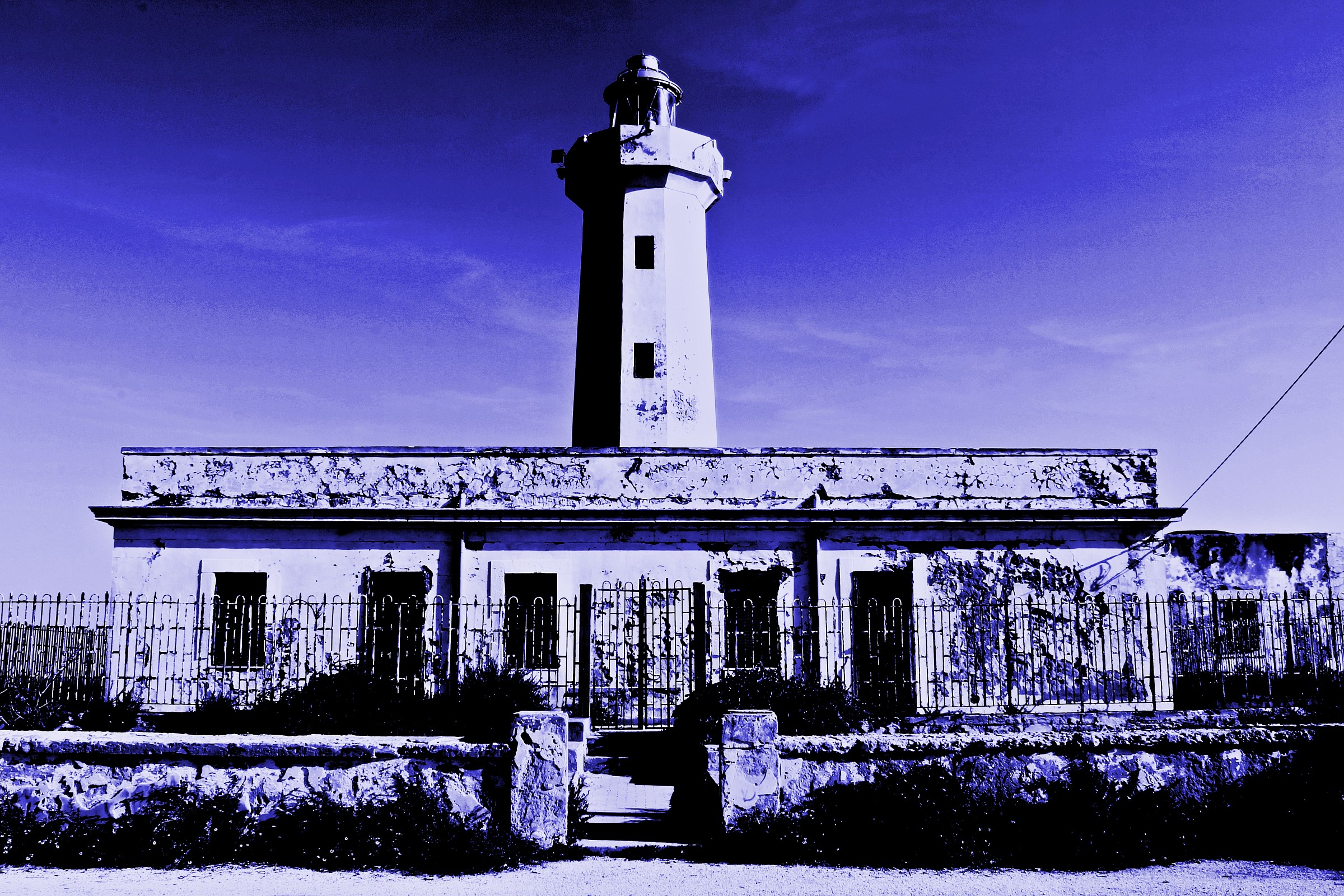 Nel blu, dipinto di blu!