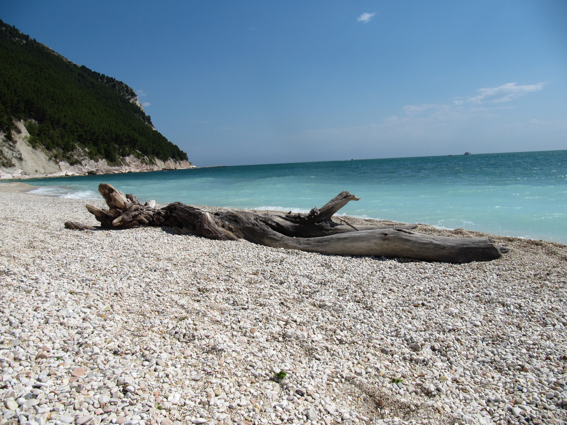 Maldive??? no , Sirolo, Marche   Sirolo 1