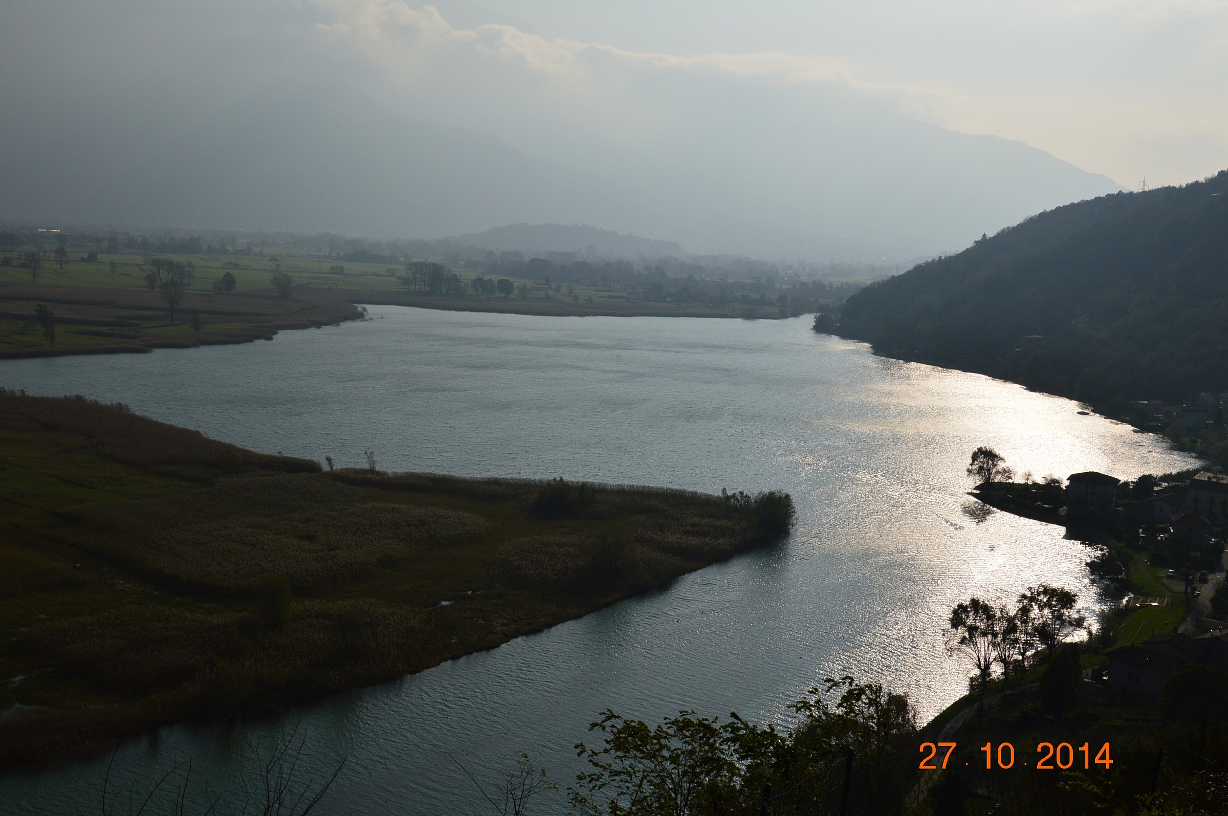 sguardo nello specchio