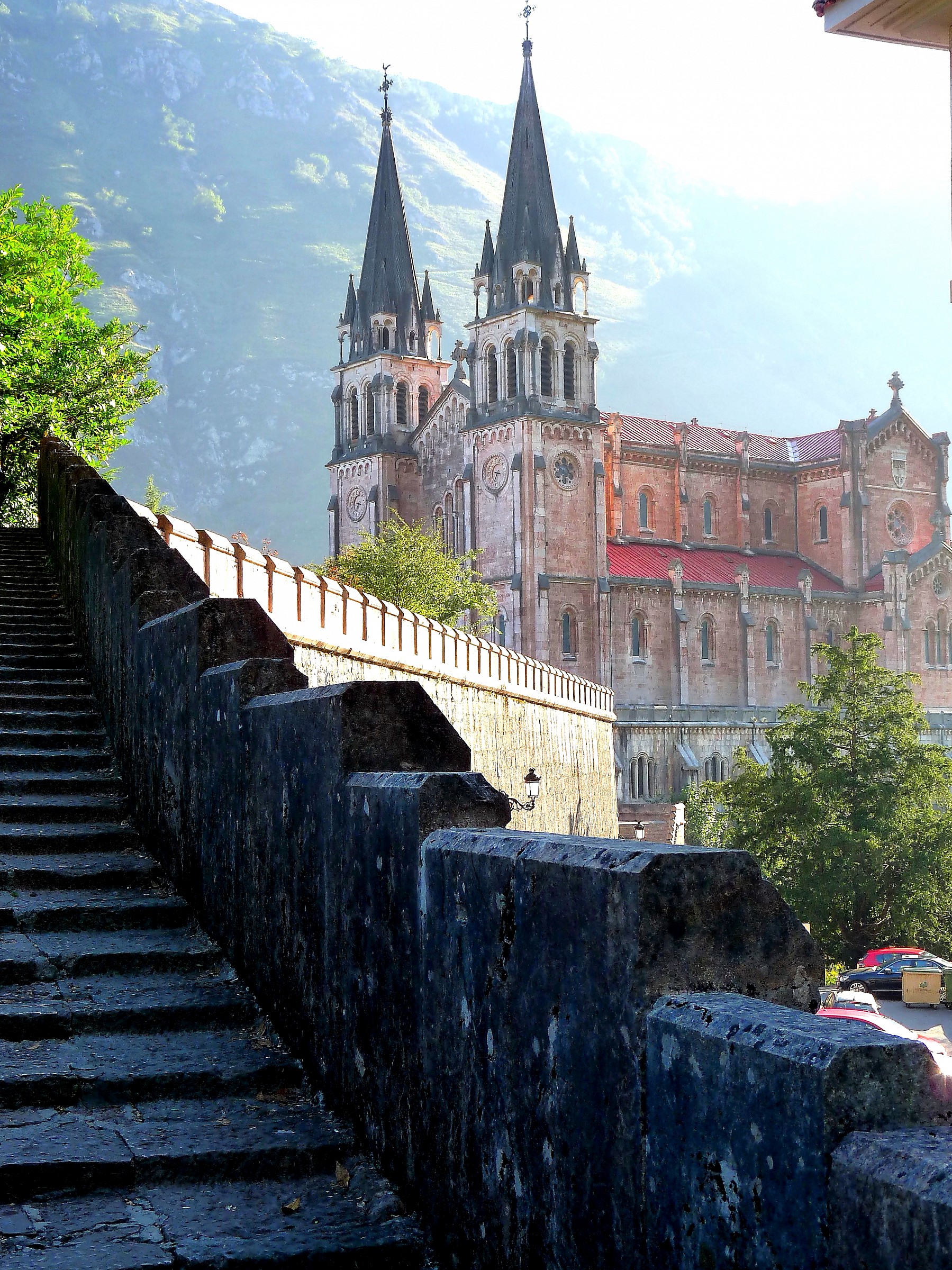 Basilica di Covadonga