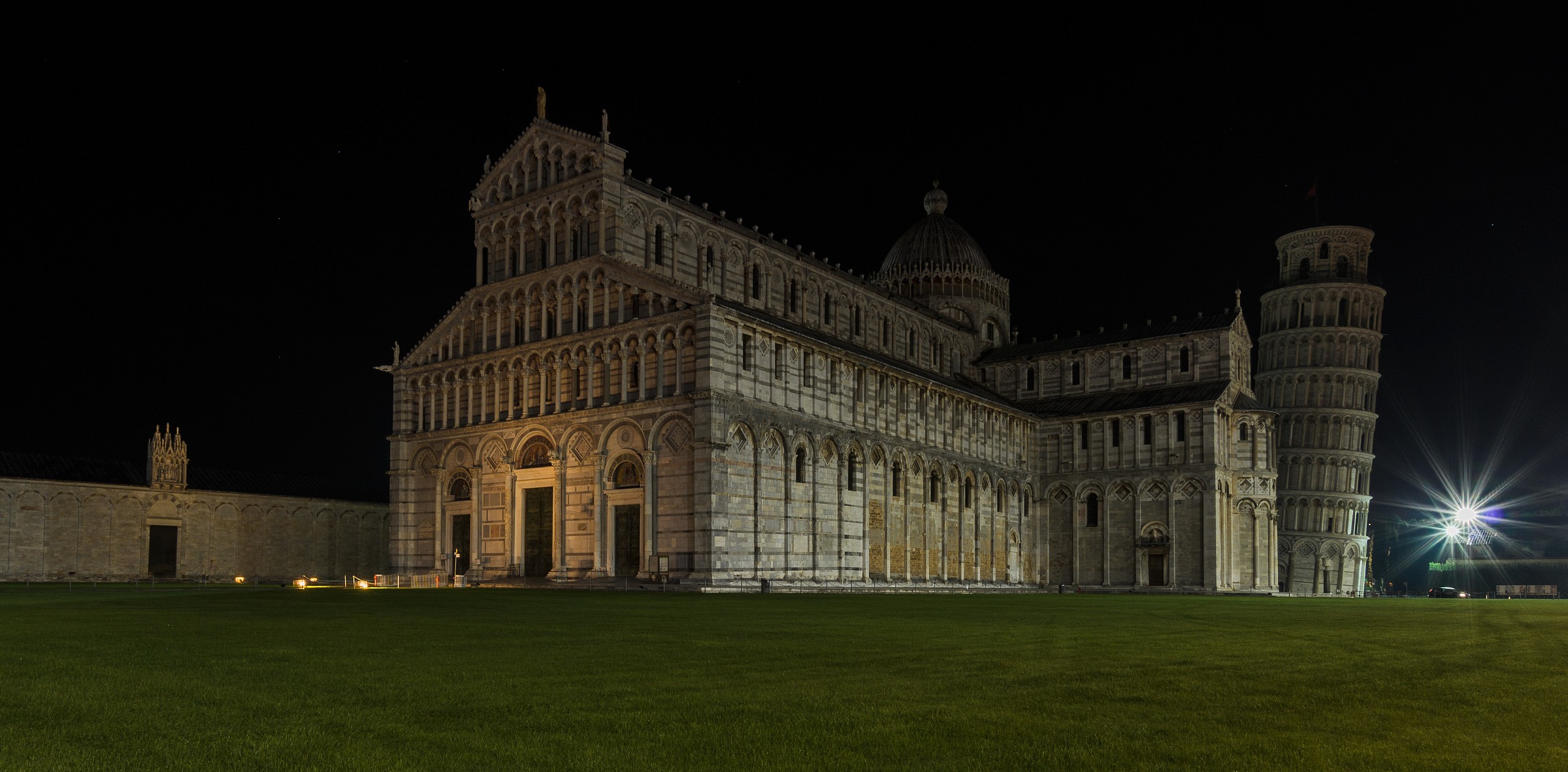 Piazza dei Miracoli - Pisa