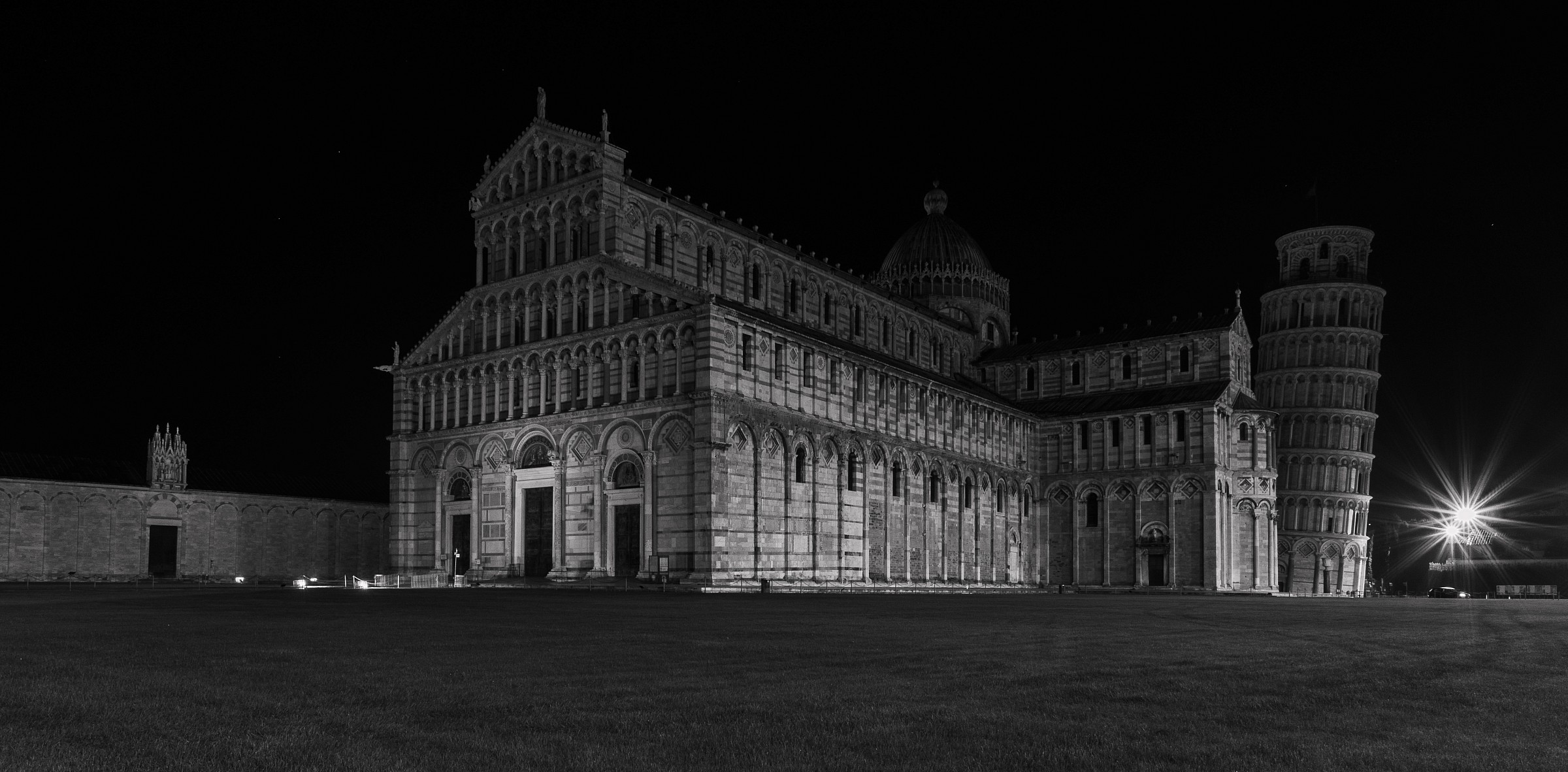 Piazza dei Miracoli - Pisa