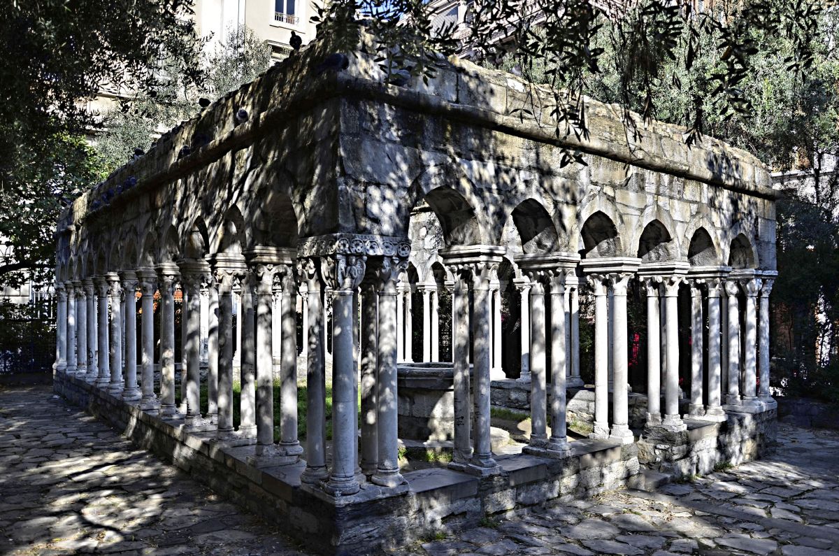 Cloister of St. Andrew - Genoa