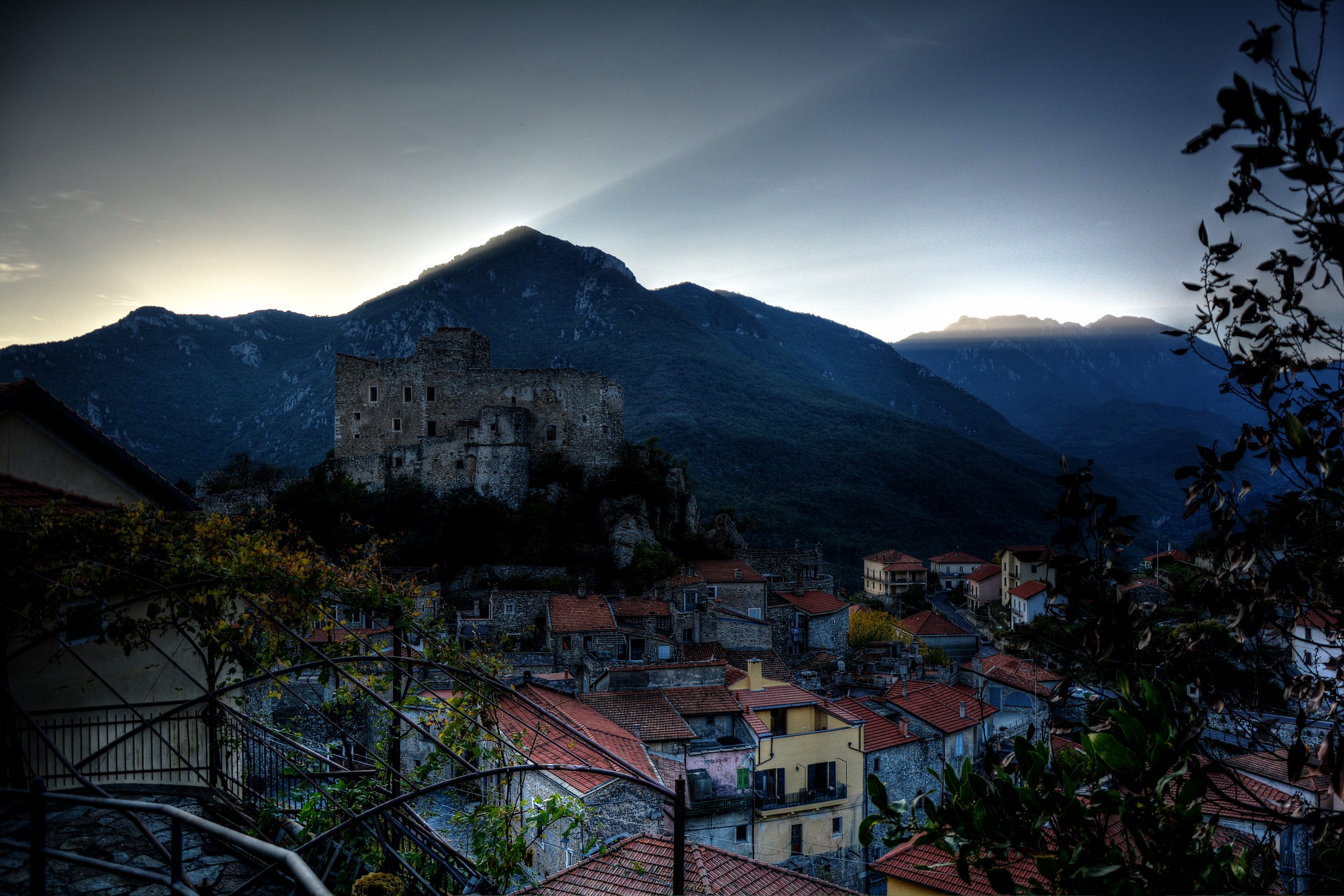Castelvecchio di Rocca Barbena