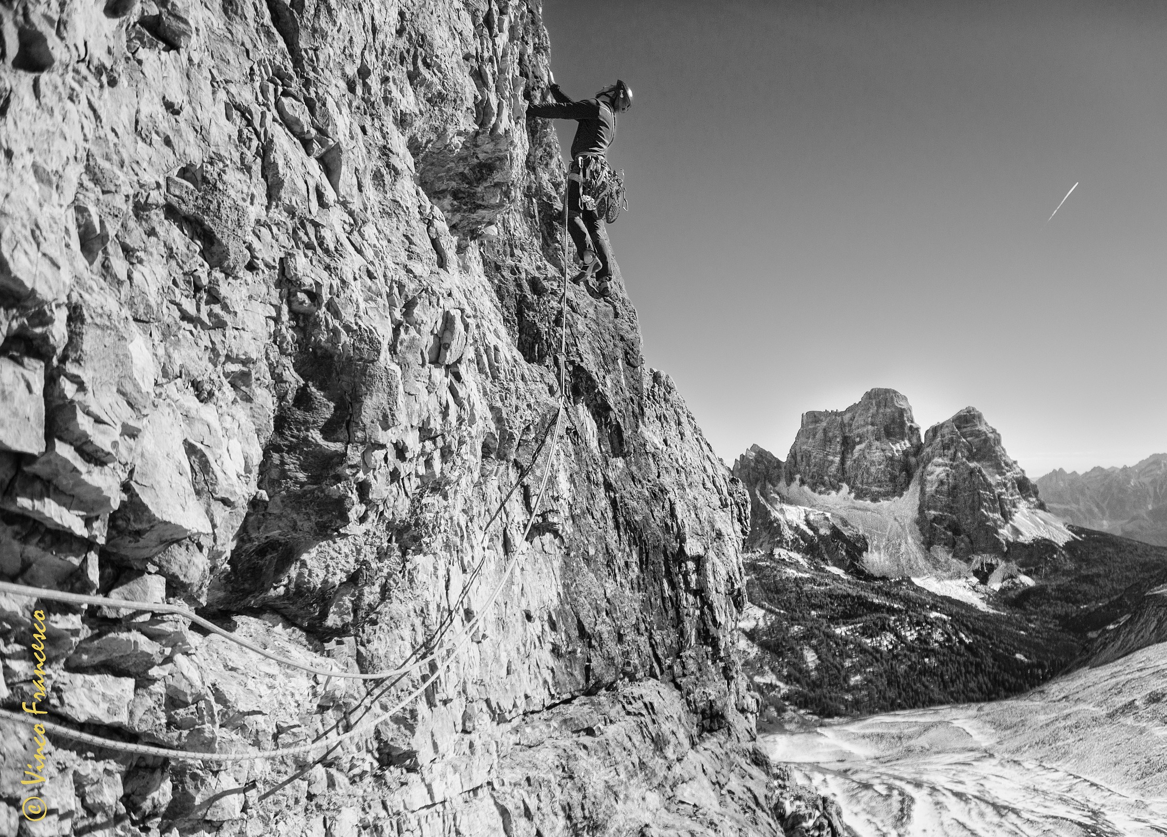 arrampicando nelle dolomiti autunnali