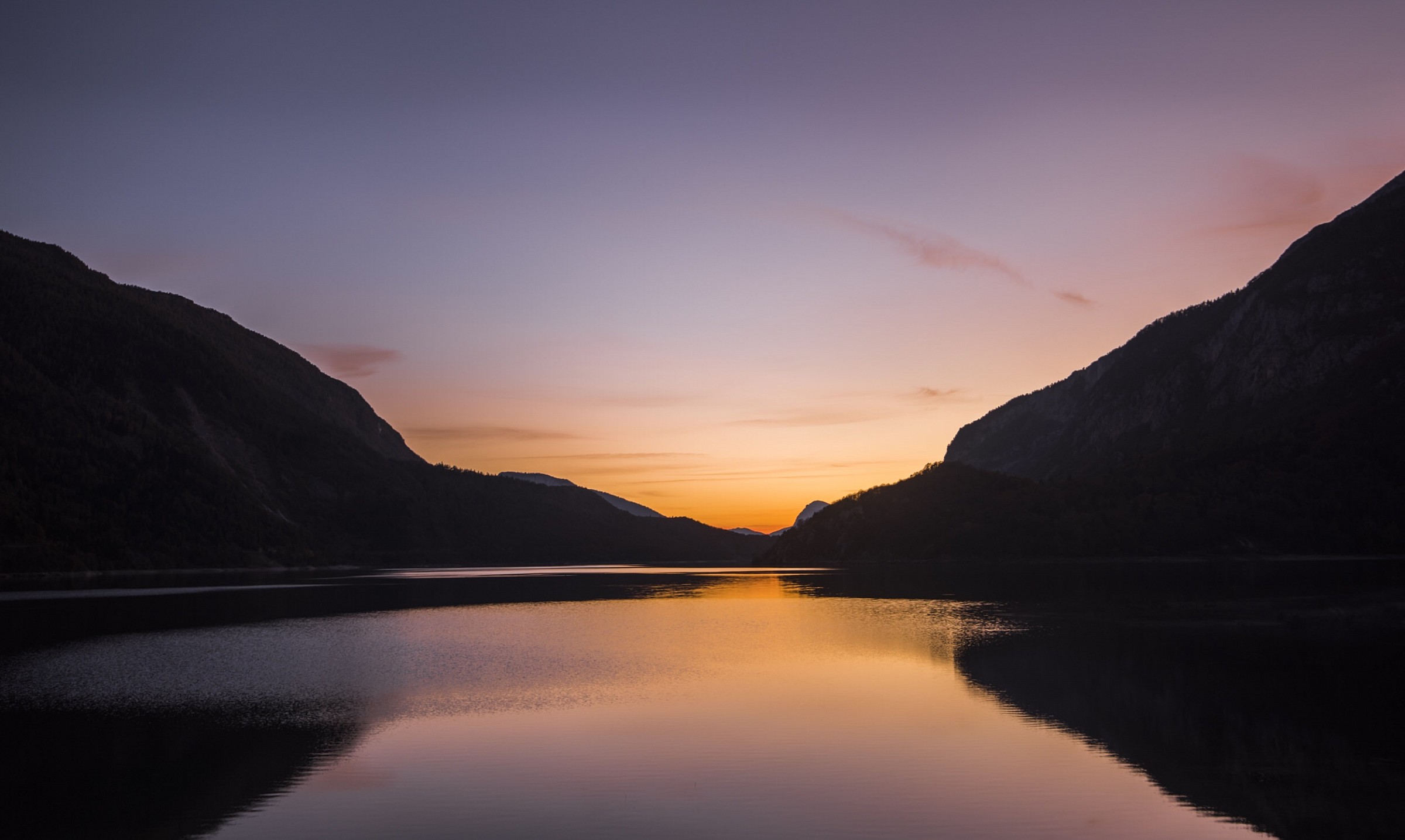 Tramonto sul lago di Molveno..