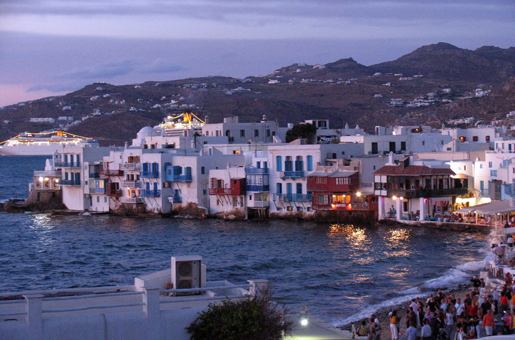 mikonos