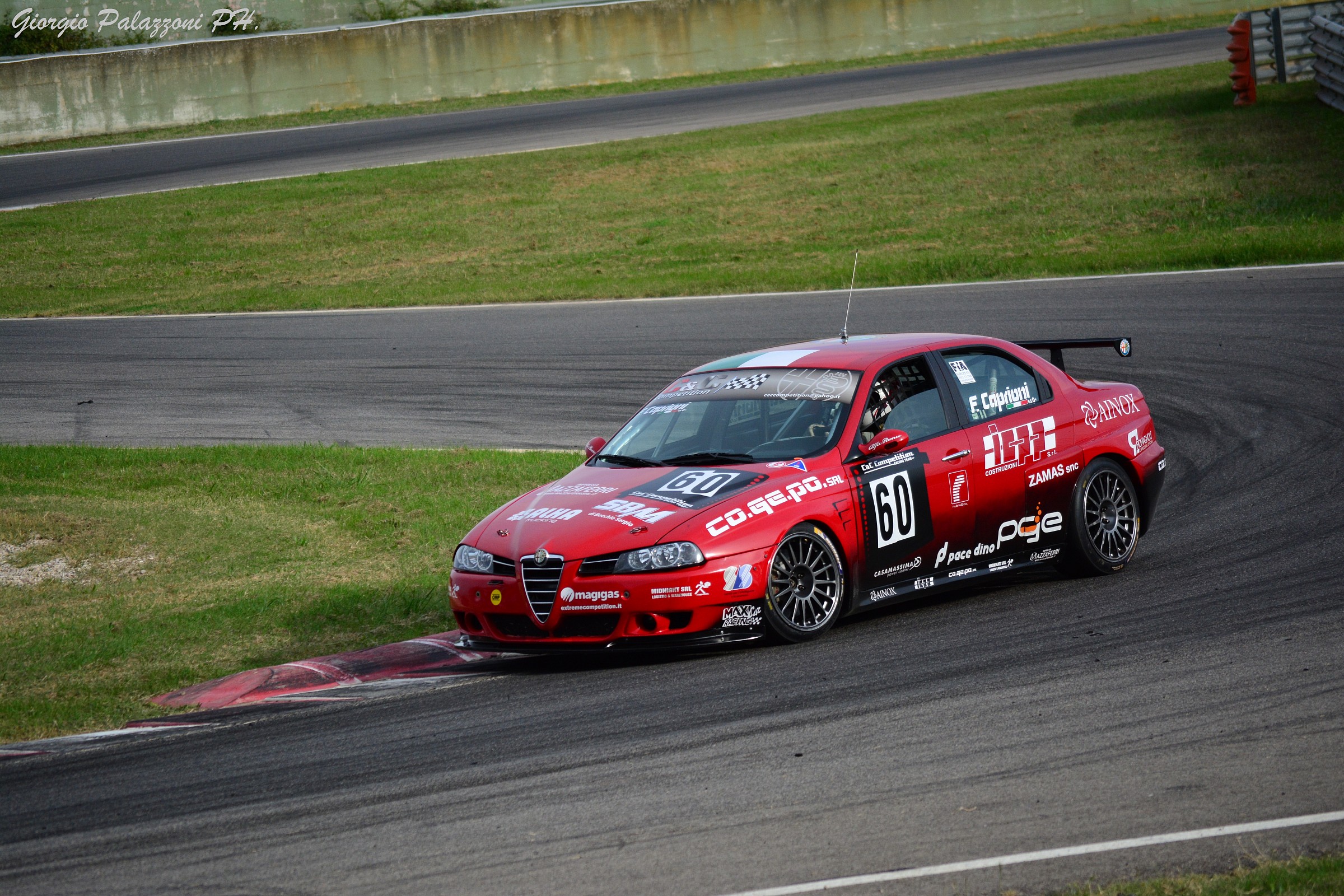Alfa Romeo 156 racing.