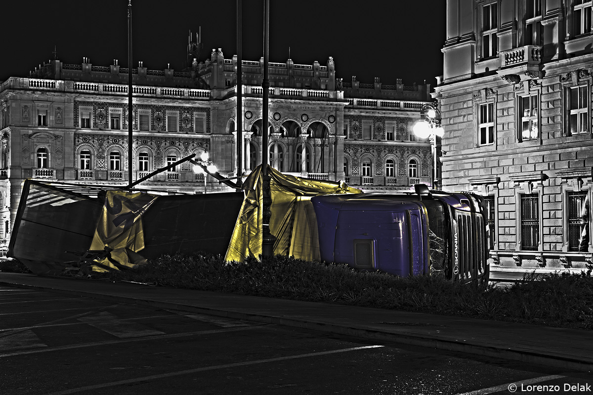 Truck overturned by the bora and the Government Palace - HDR