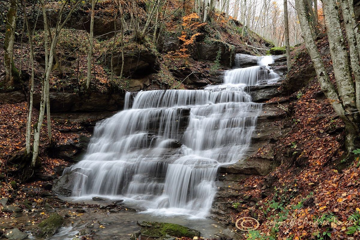 cascata nel casentino