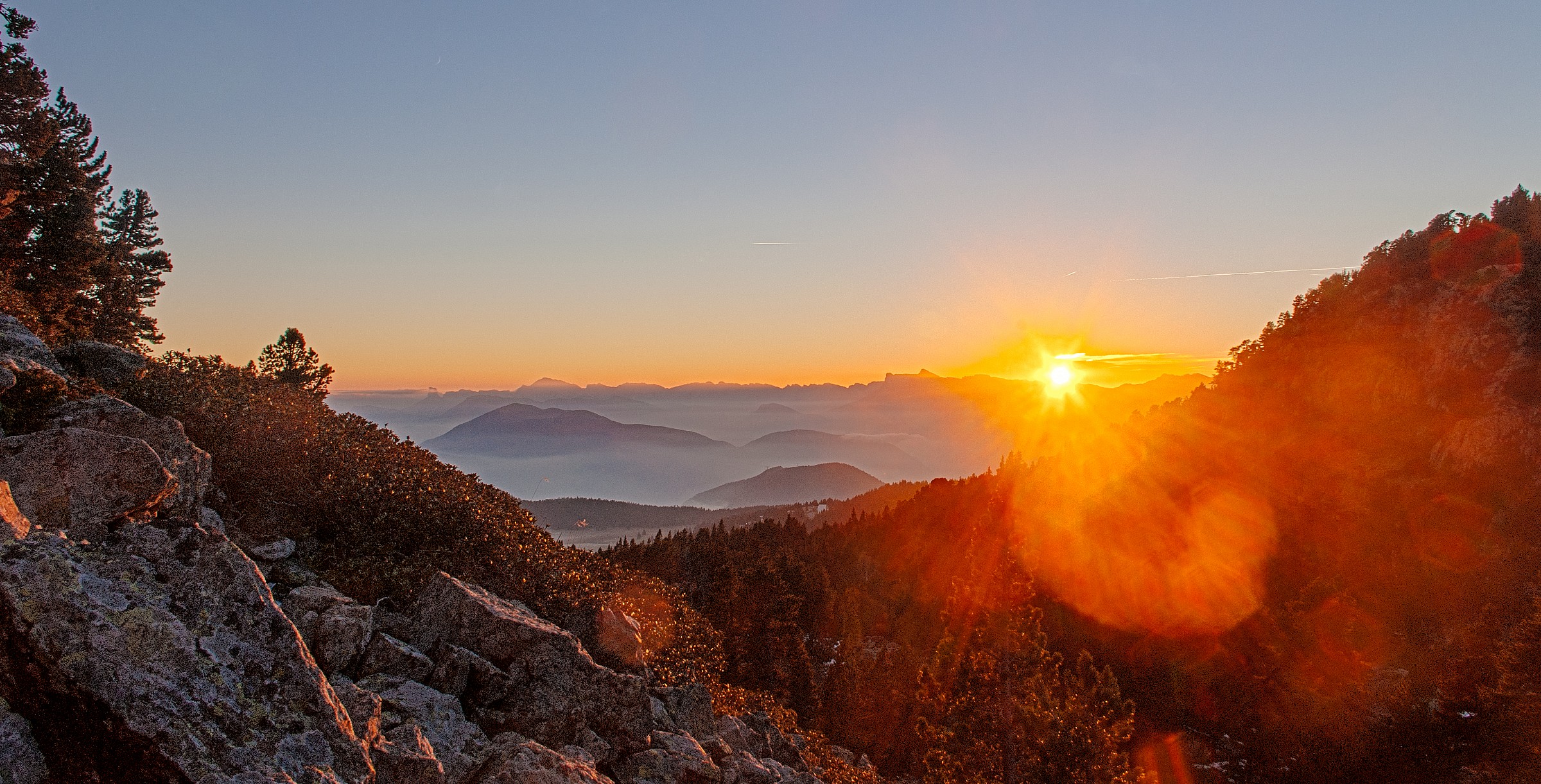 Even the Sun has to sleep...