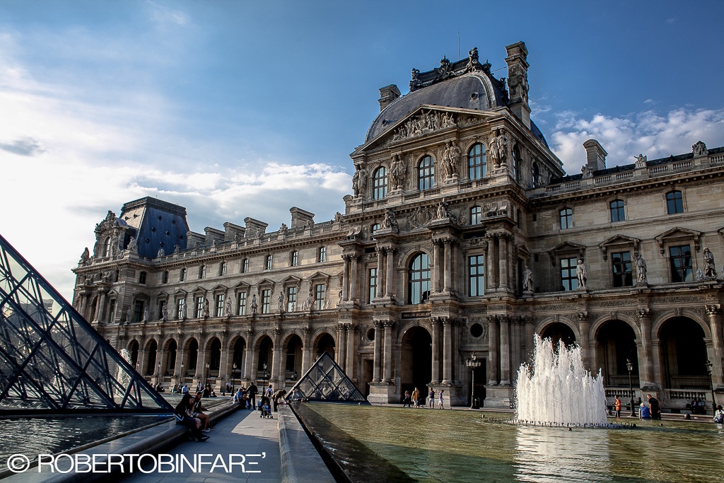 Louvre...