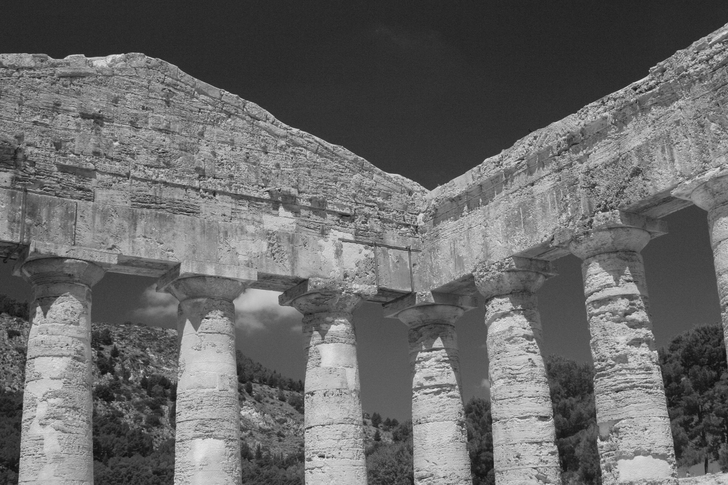 the Doric temple of Segesta