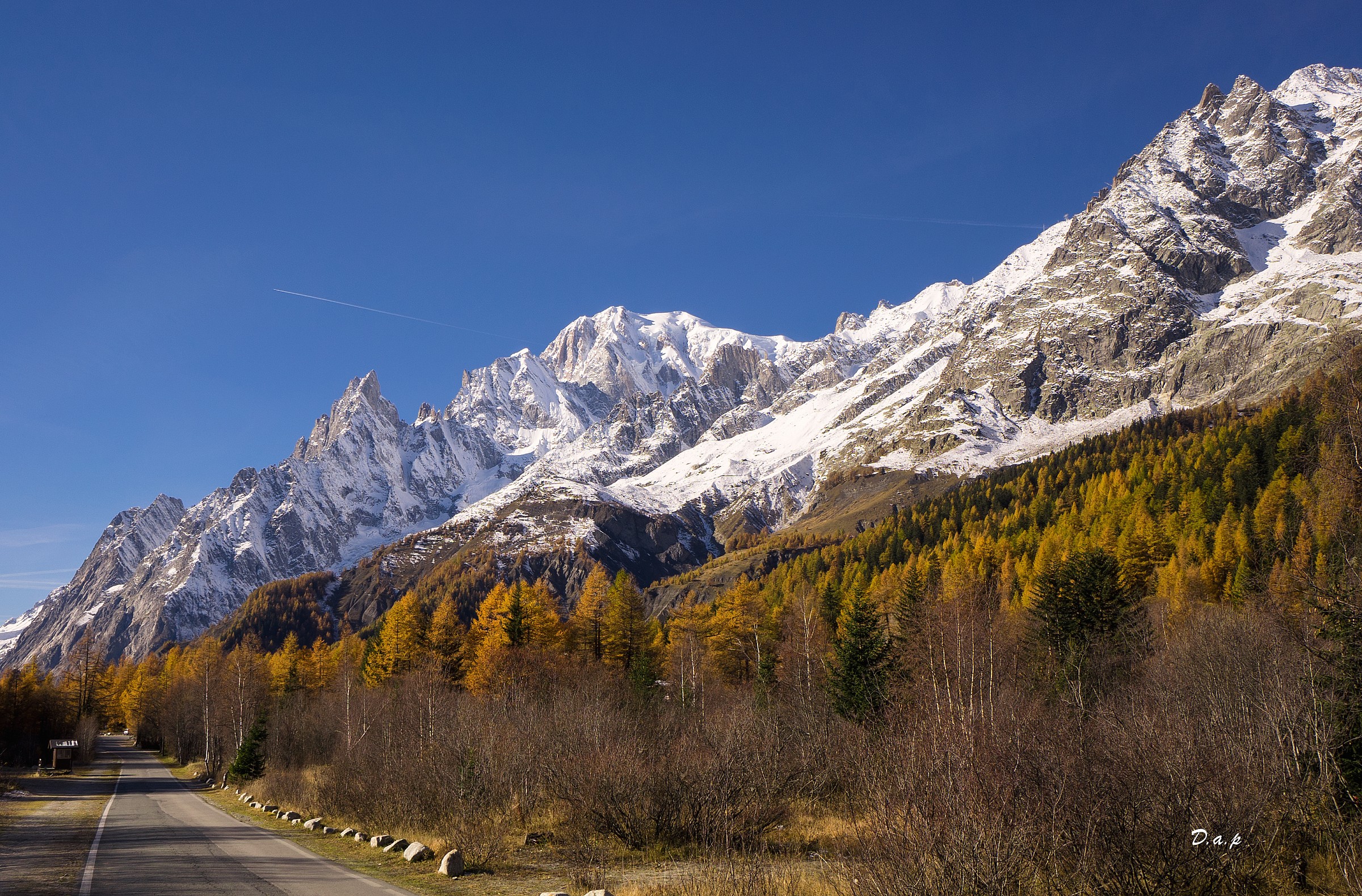 Road to the Mont Blanc