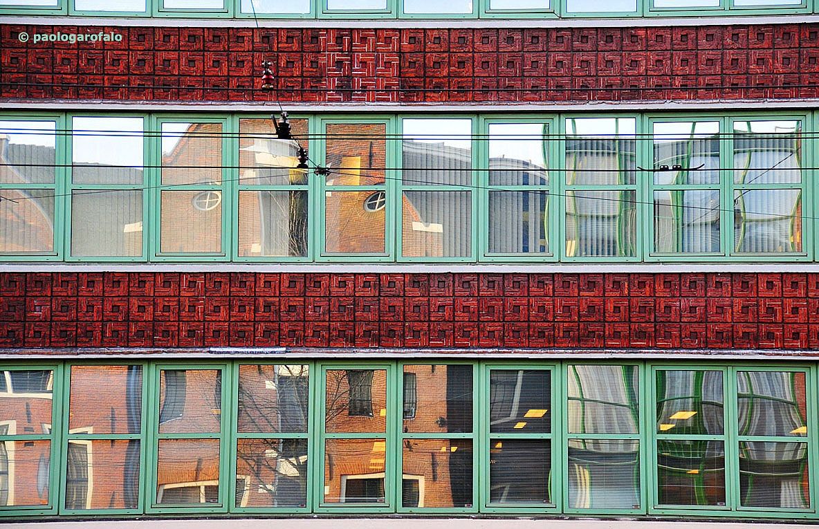 La casa delle finestre che ridono