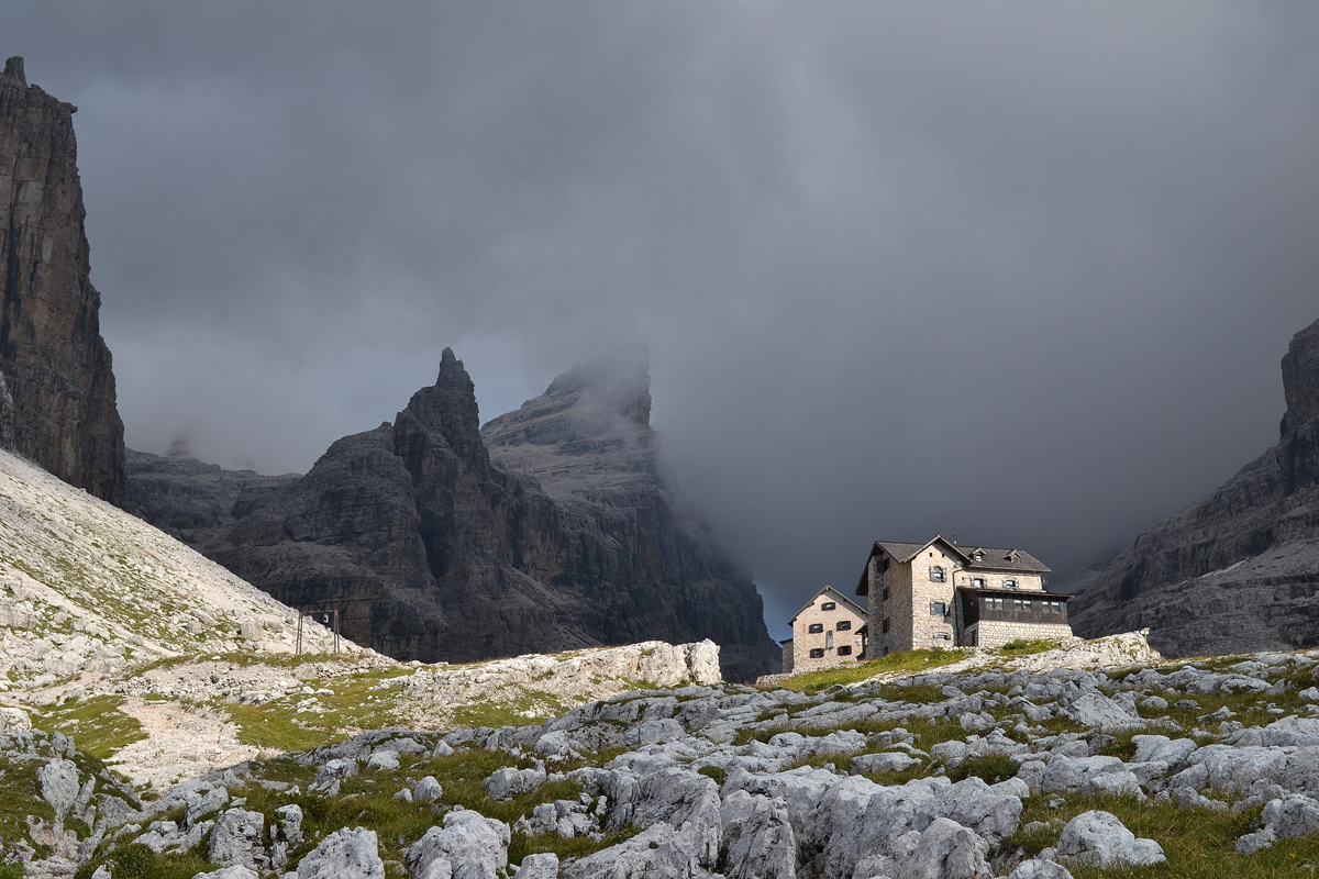 Rifugi Tuckett e Sella