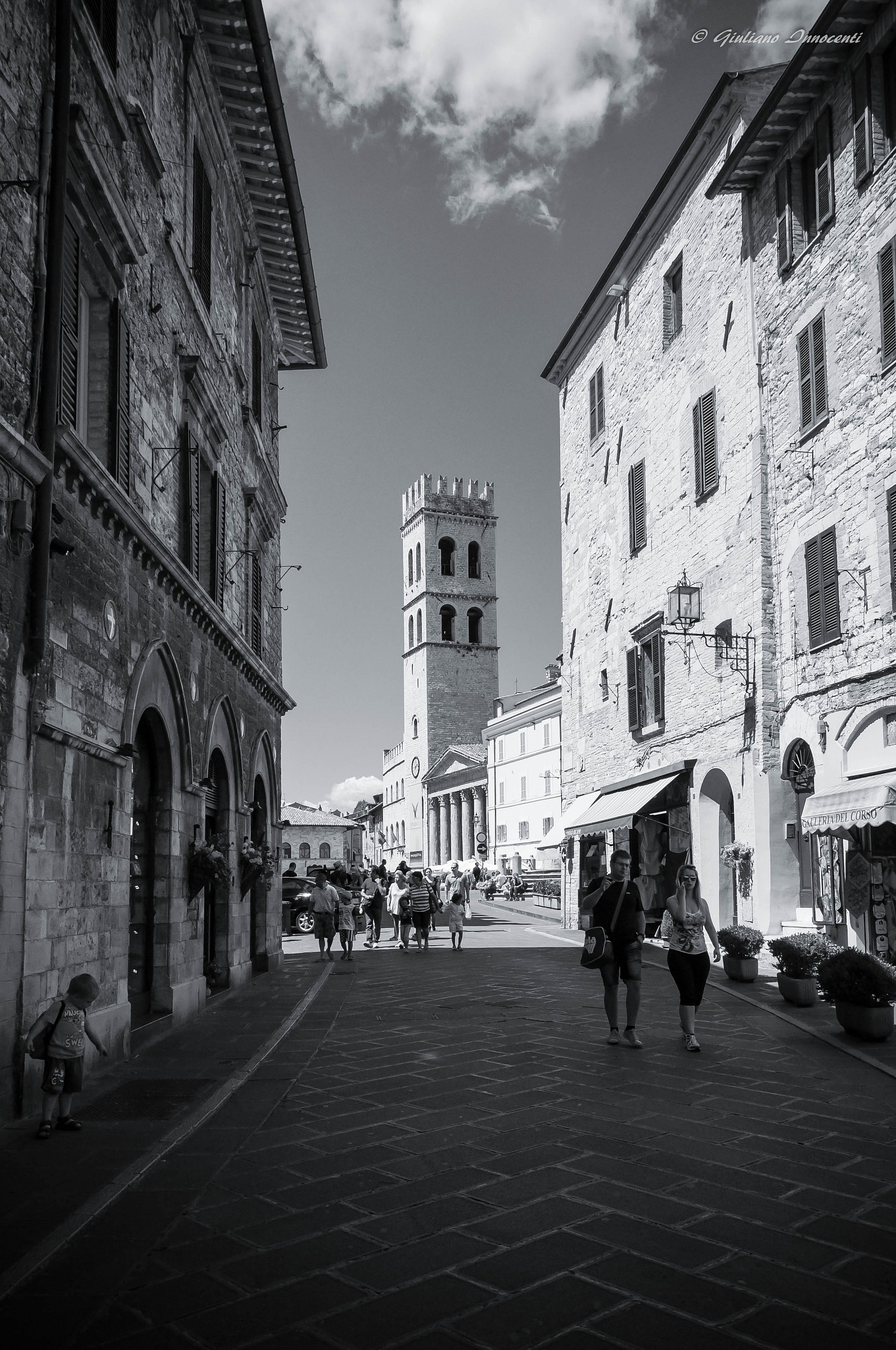 per le vie di Assisi