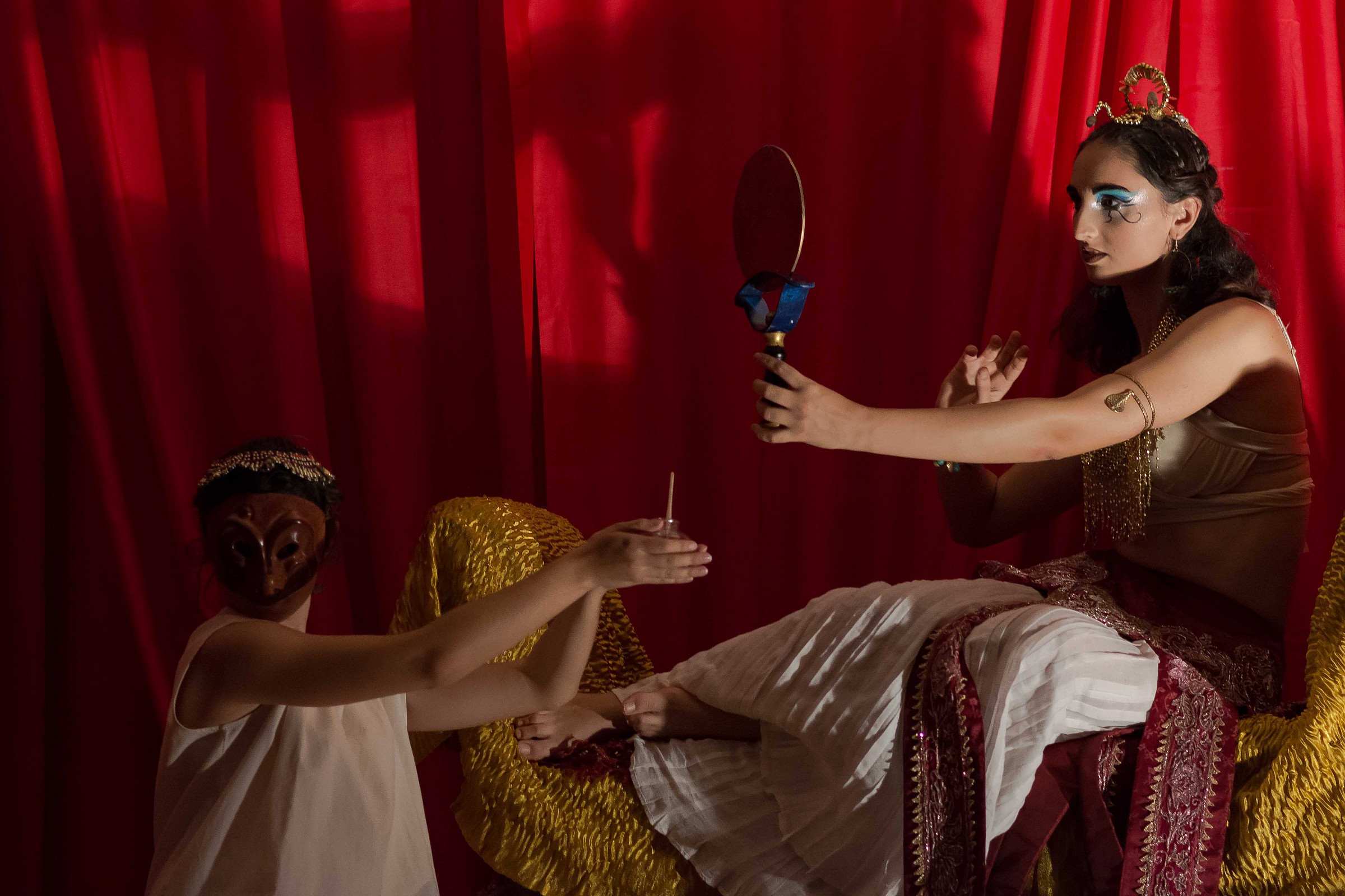 Cleopatra prepares ...