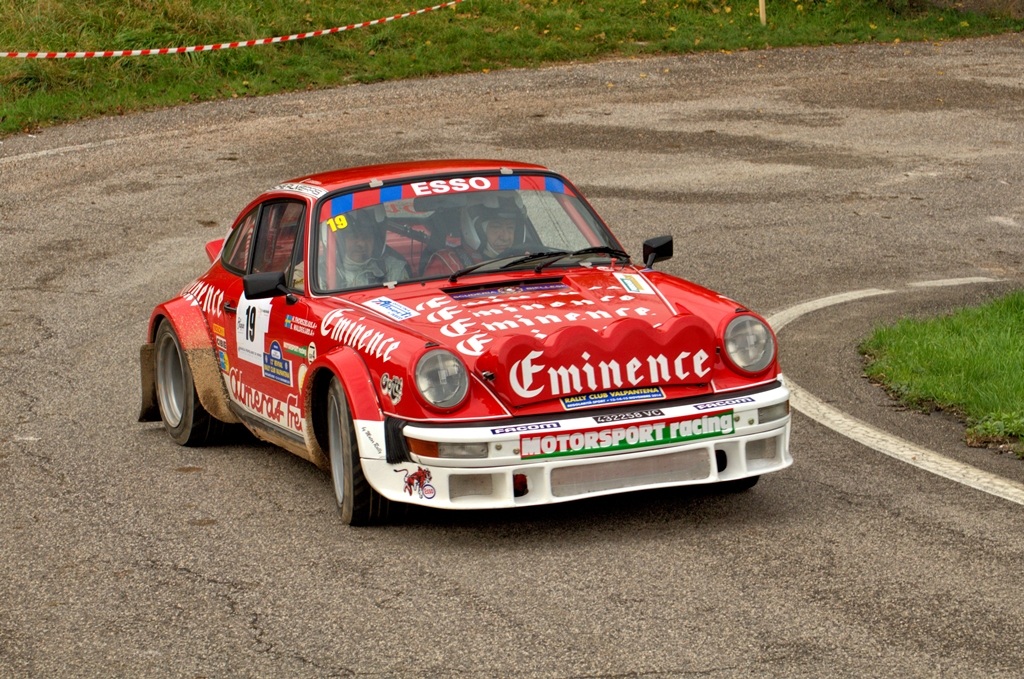 Porsche 911 RSR - Almeras tuning - Valpantena revival