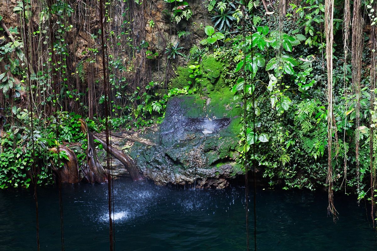 cenote azul