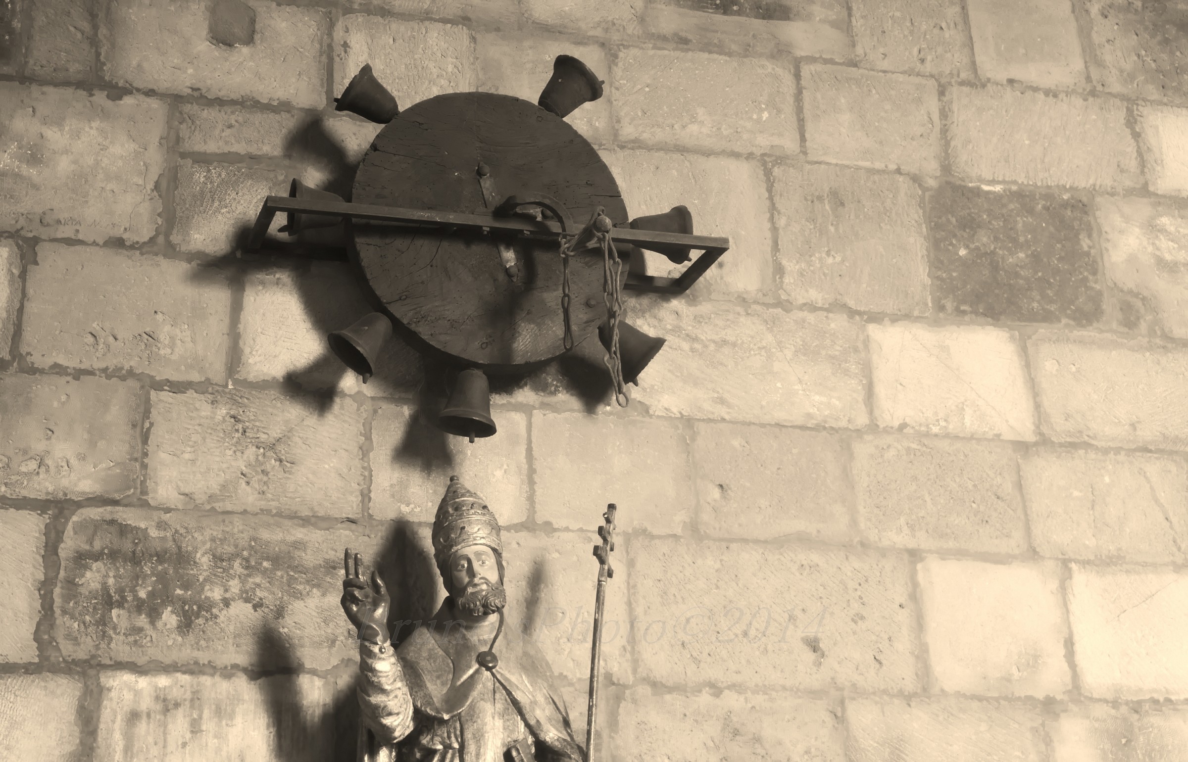 Basilica di San Pietro apostolo a Zuri - particolare