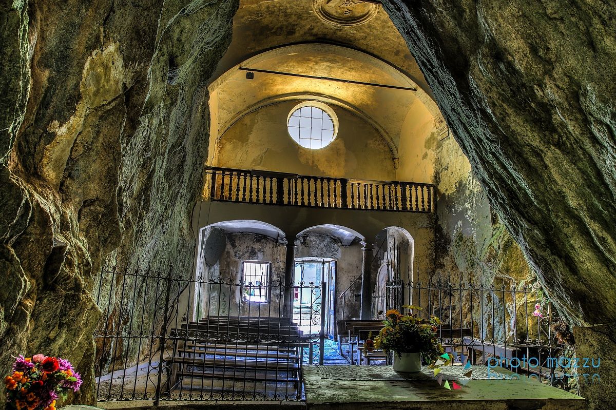 La chiesa nella roccia
