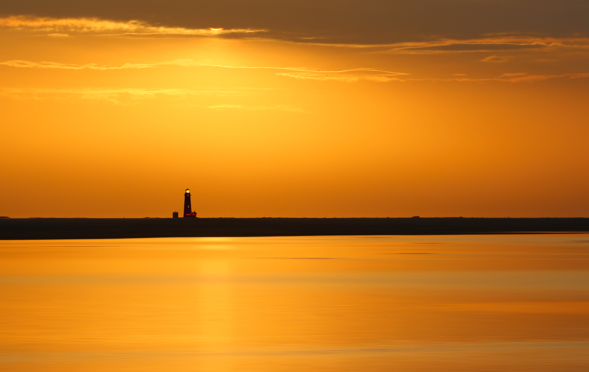 Sunrise on the lagoon Icelandic