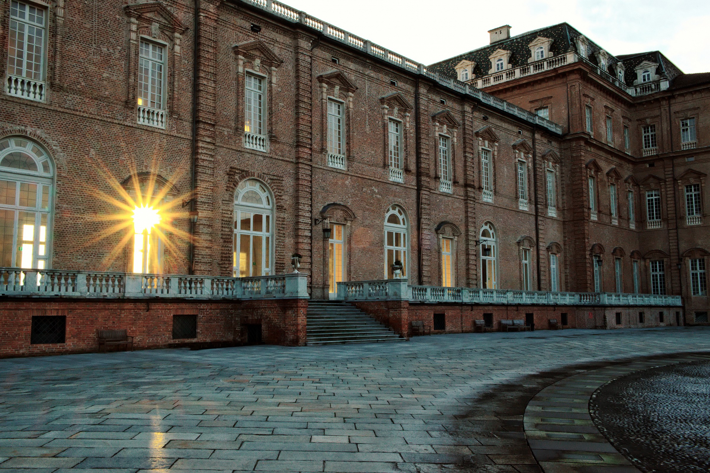 Il sole attraversa la Reggia di Venaria