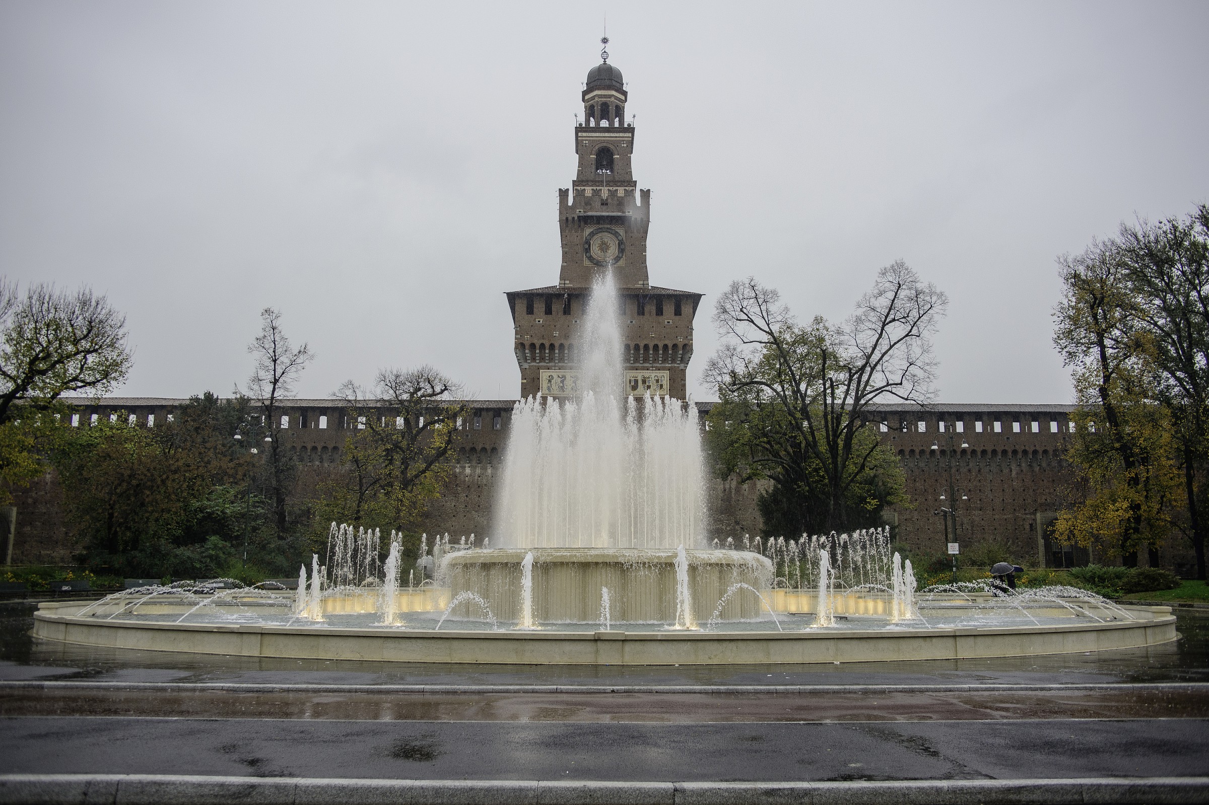 Milan, Castle on a day to say the least gloomy !!!
