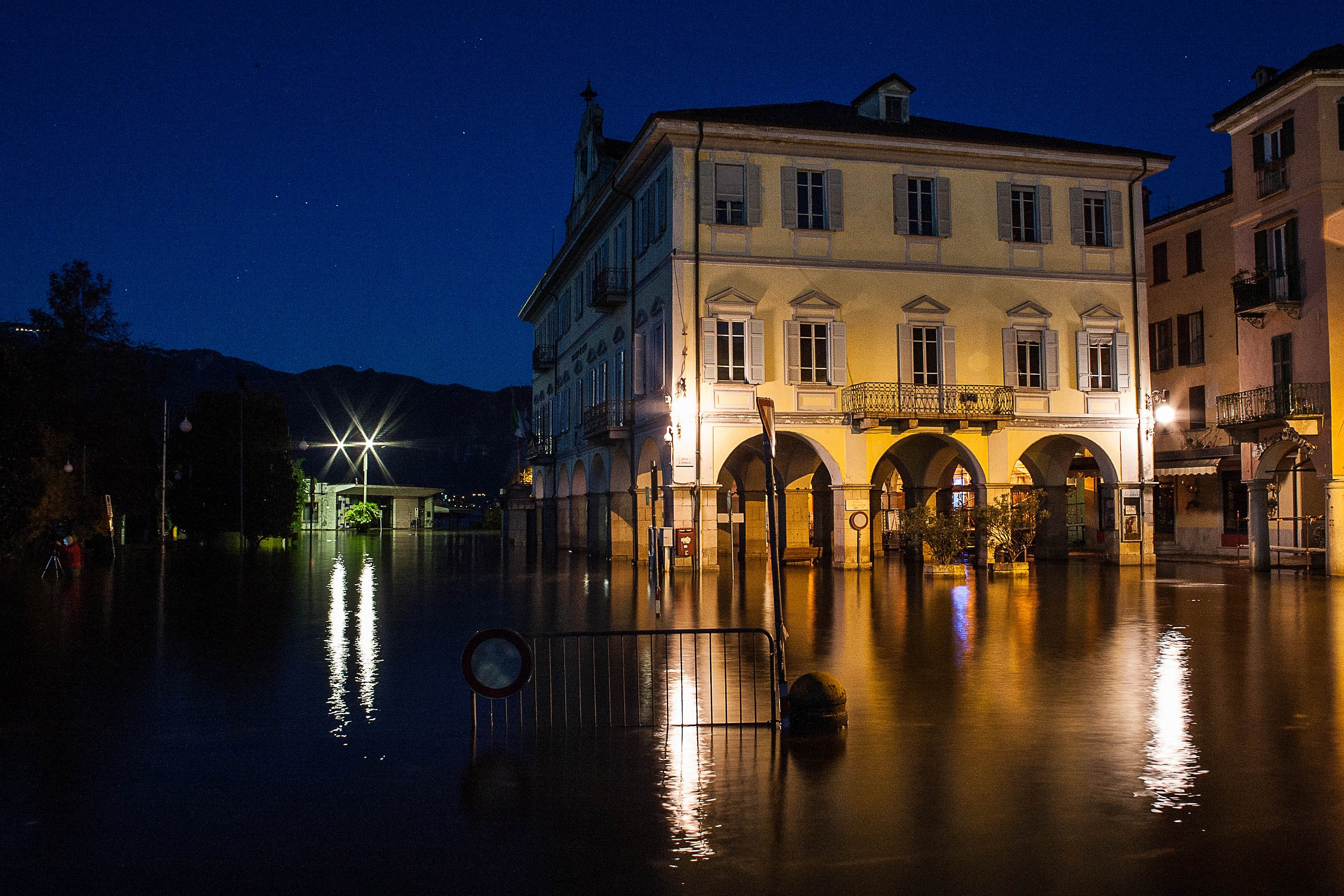 Flooding of Lake Maggiore (Pallanza)