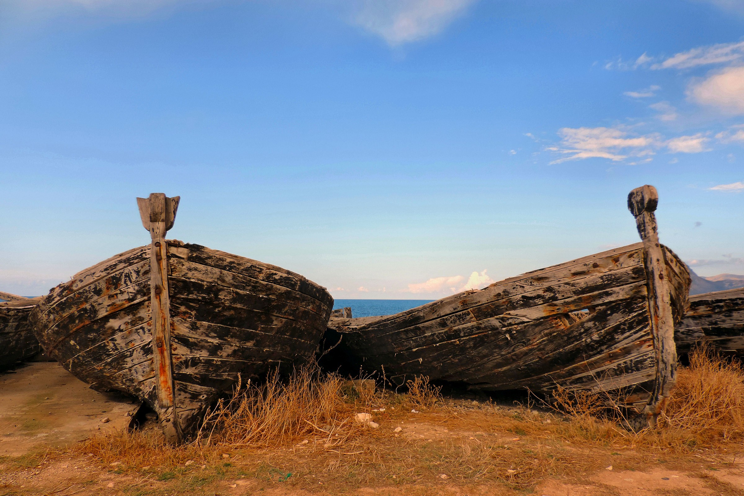 The old barges of the trap