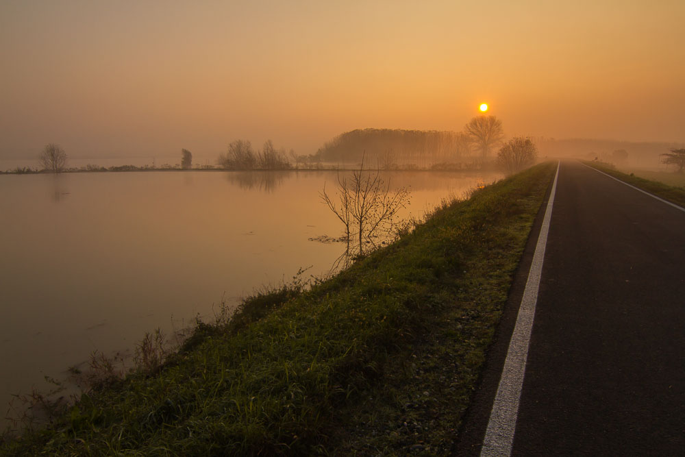 Verso un'alba un (PO piena)