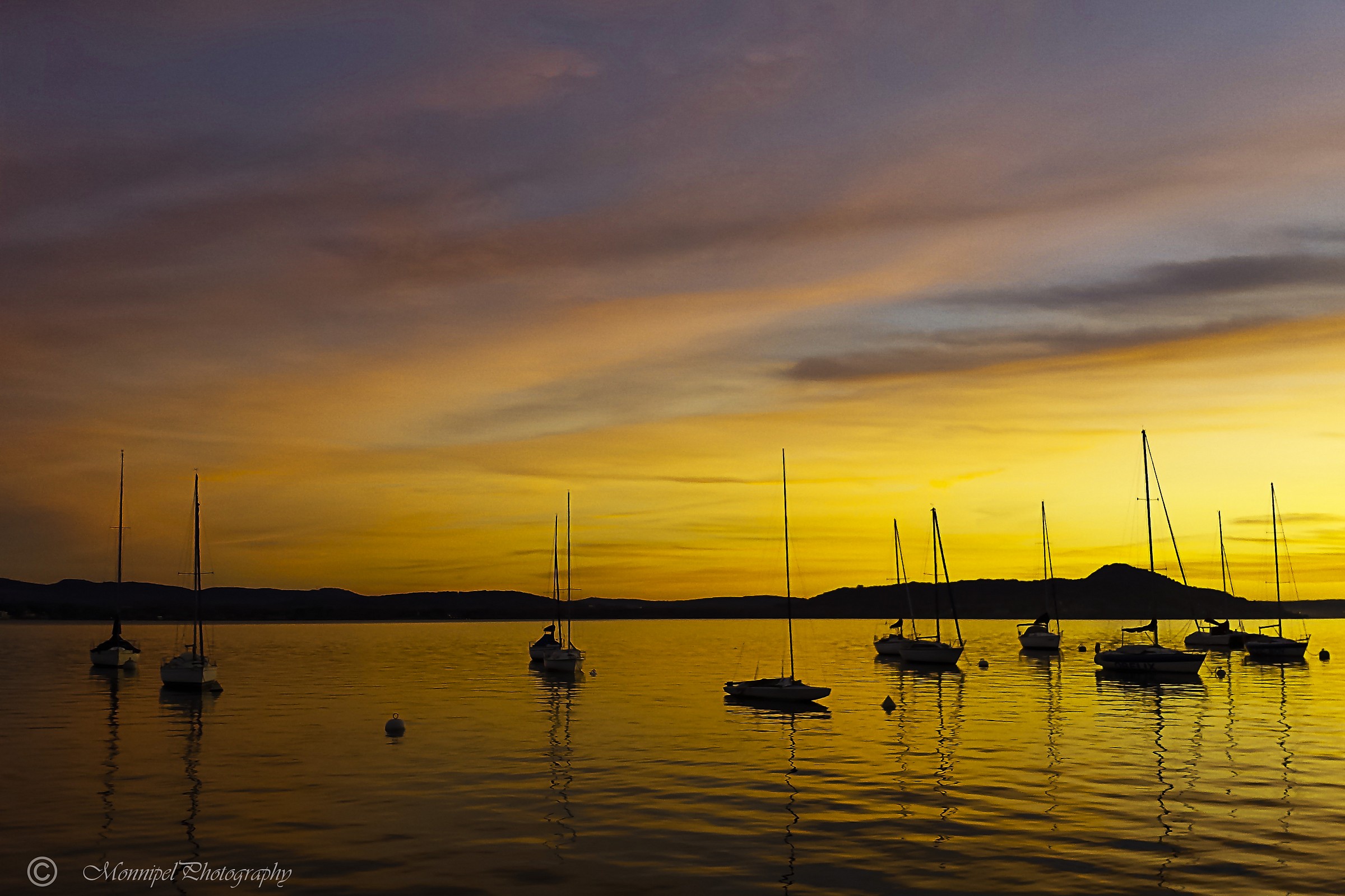 the last rays on the water