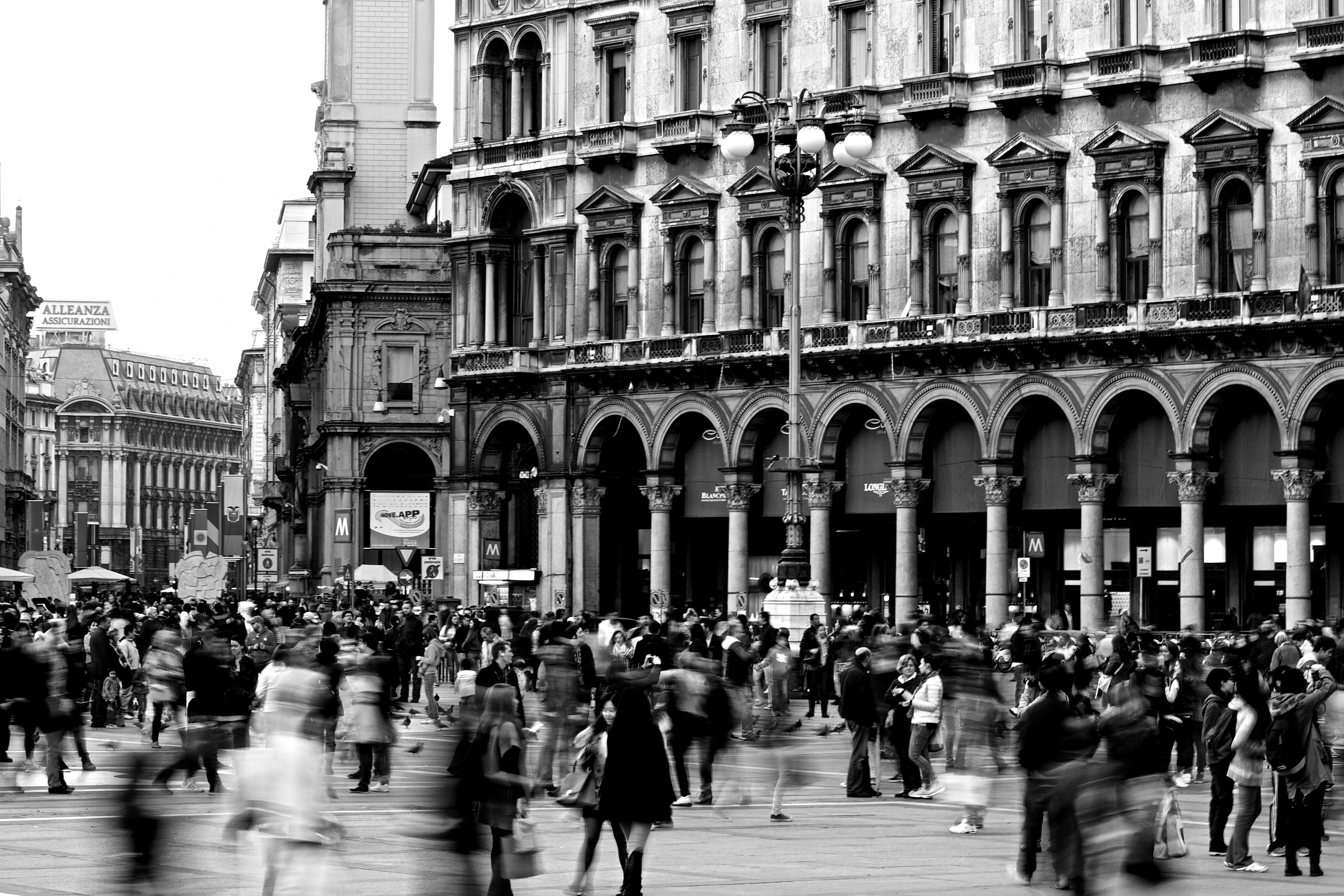 Milan - Piazza Duomo