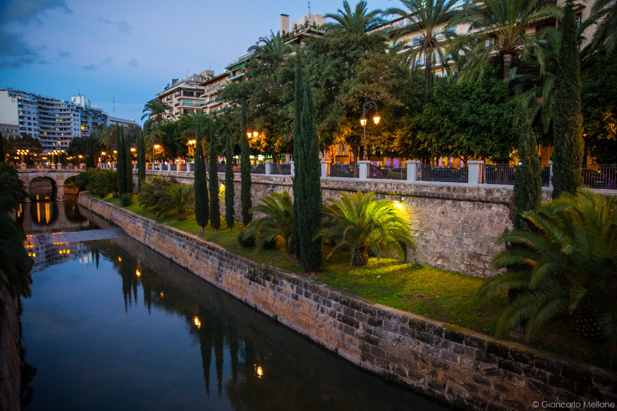 tra le vie del centro