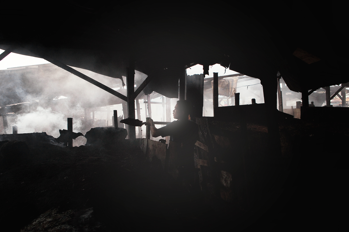 Ulingan Charcoal Factory, Tondo, Manila.