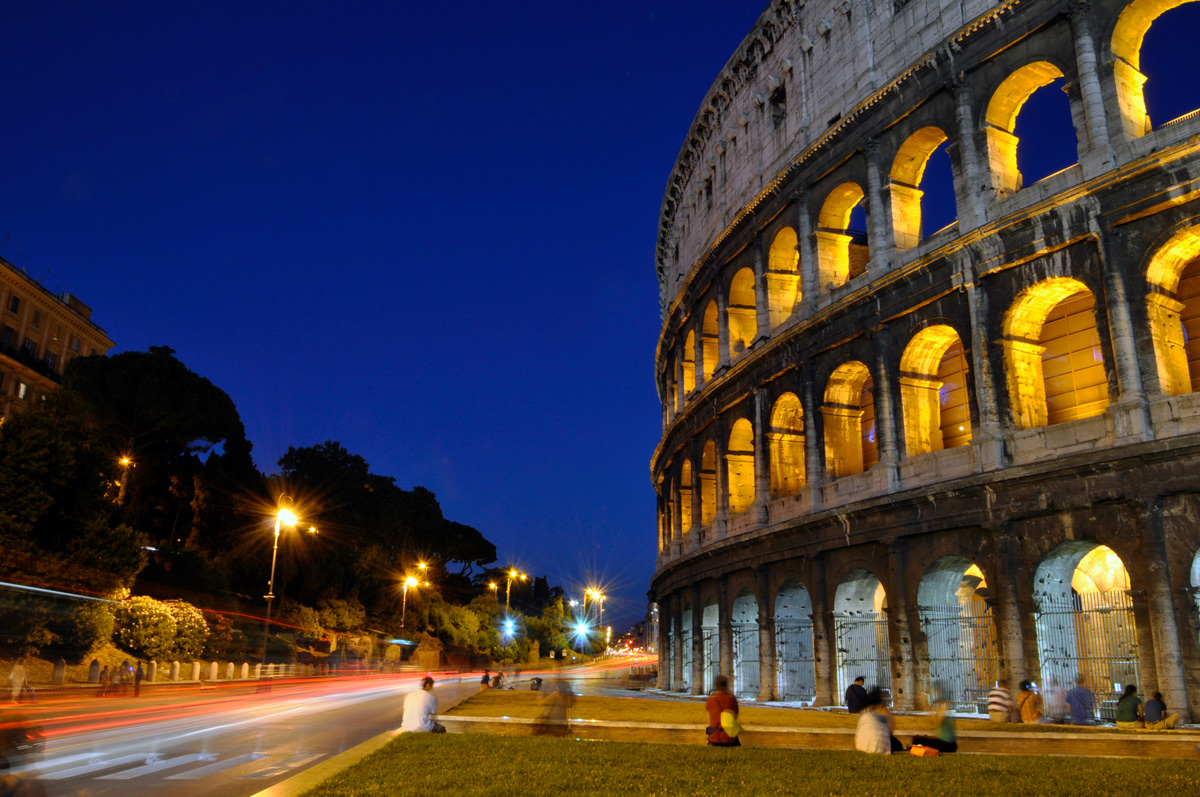 Colosseo saturday night