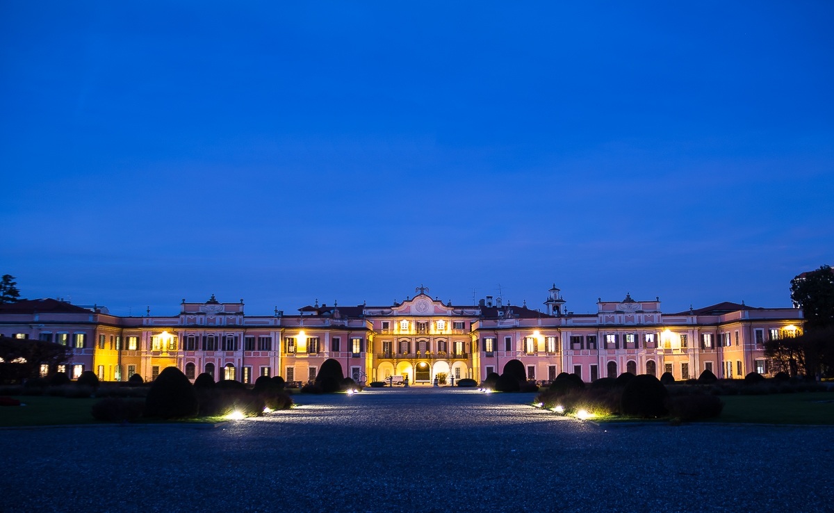 Palazzo Estensi serale - Varese