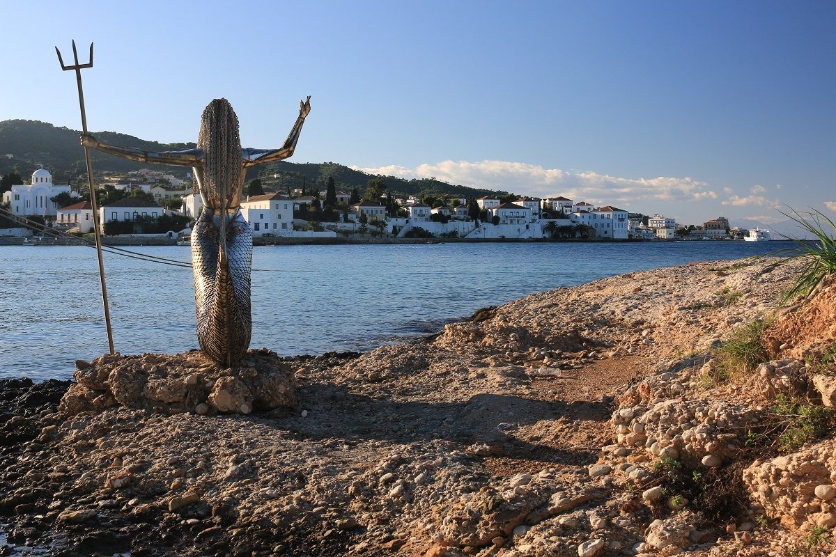 la sirena guarda spetses