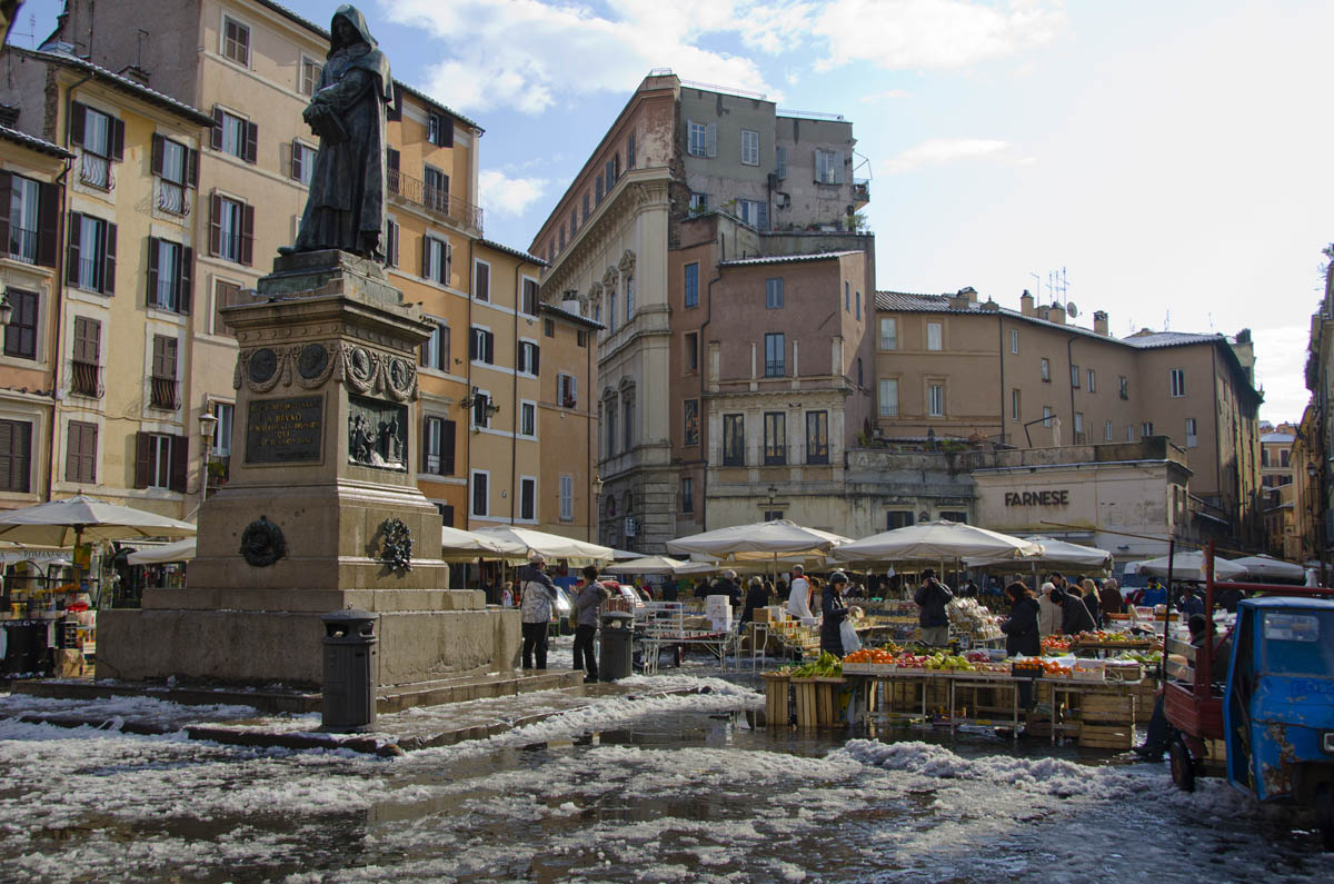 The market of Campo dei Fiori