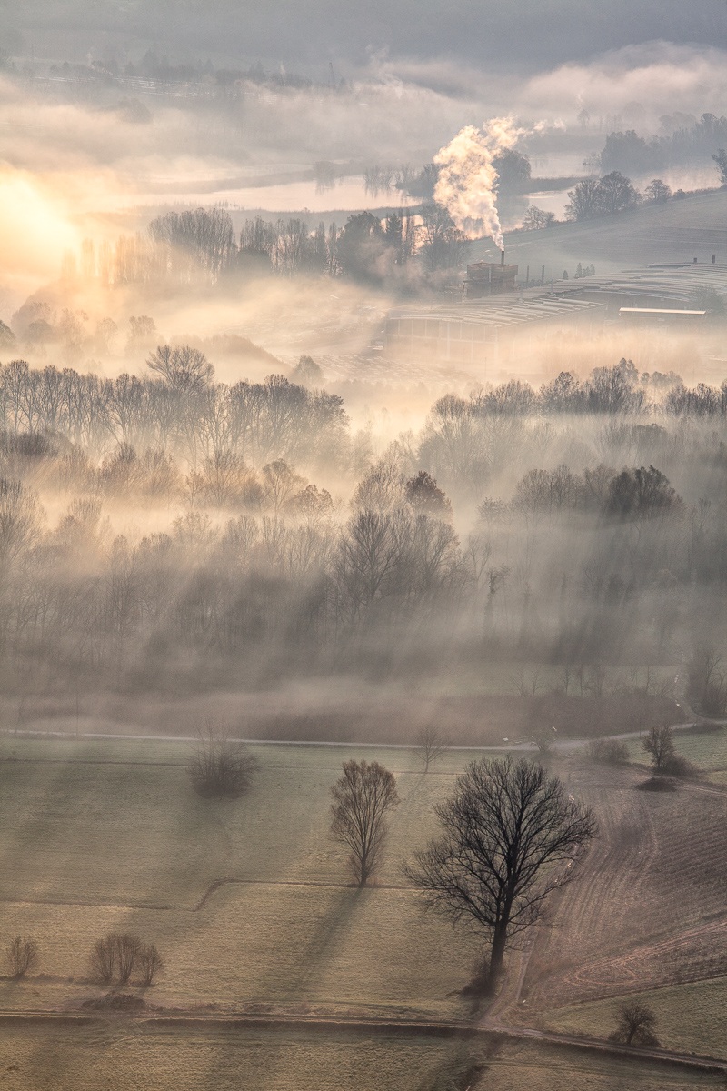 Mist and light sull'Adda