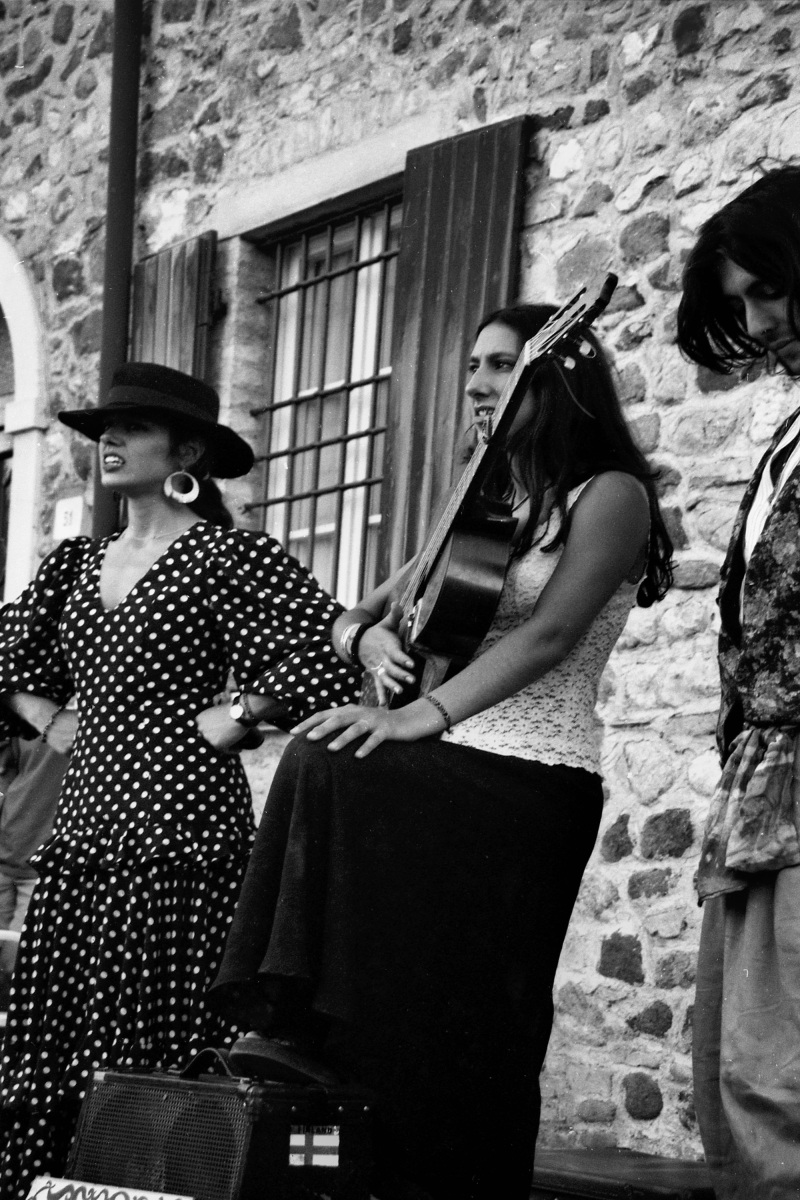 Malasangre - Maria Robles and Marta Robles