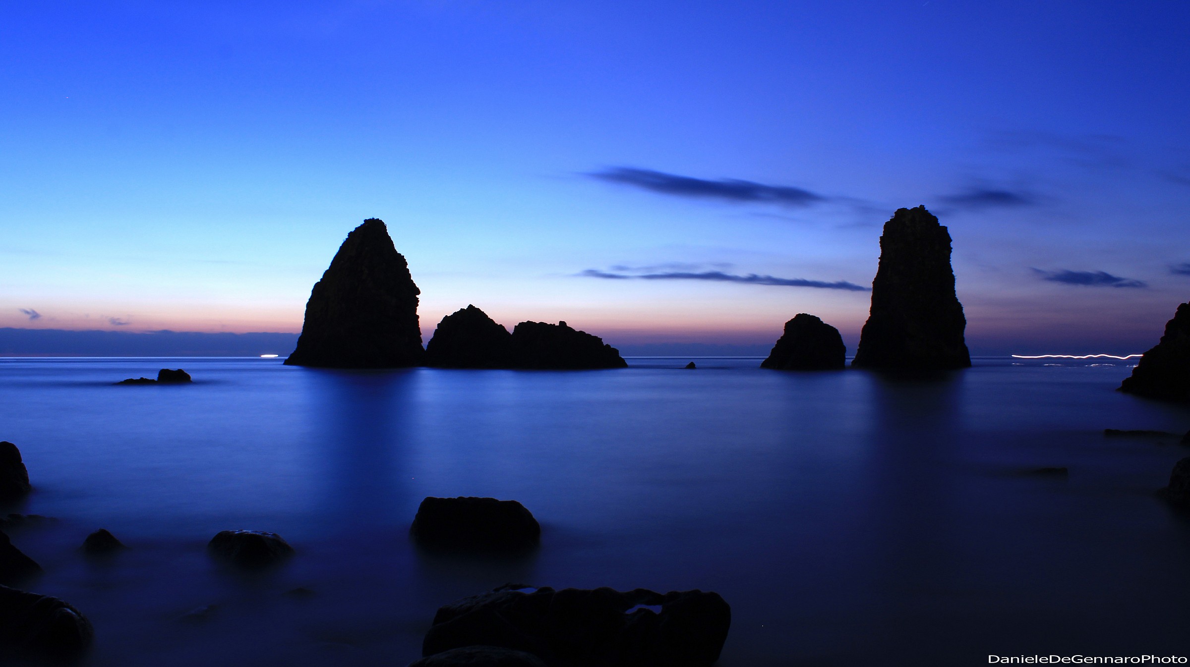 ... And sweet to shipwreck in this sea ...