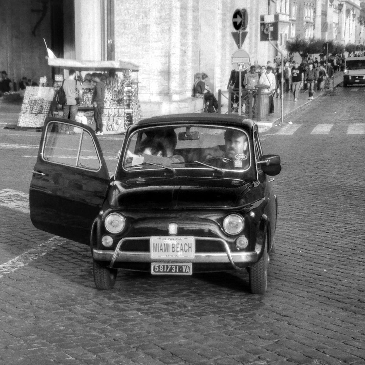 The band of 500 black (St. Peter)