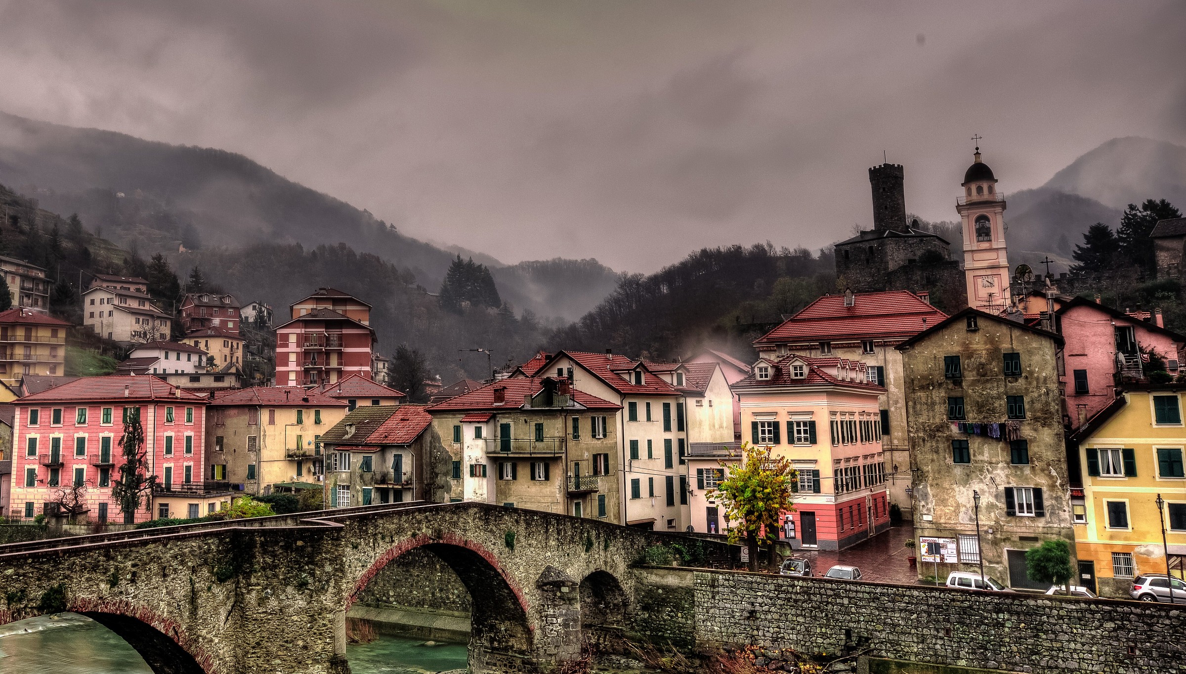 Campoligue-Ge il ponte medievale e il simpatico borgo..