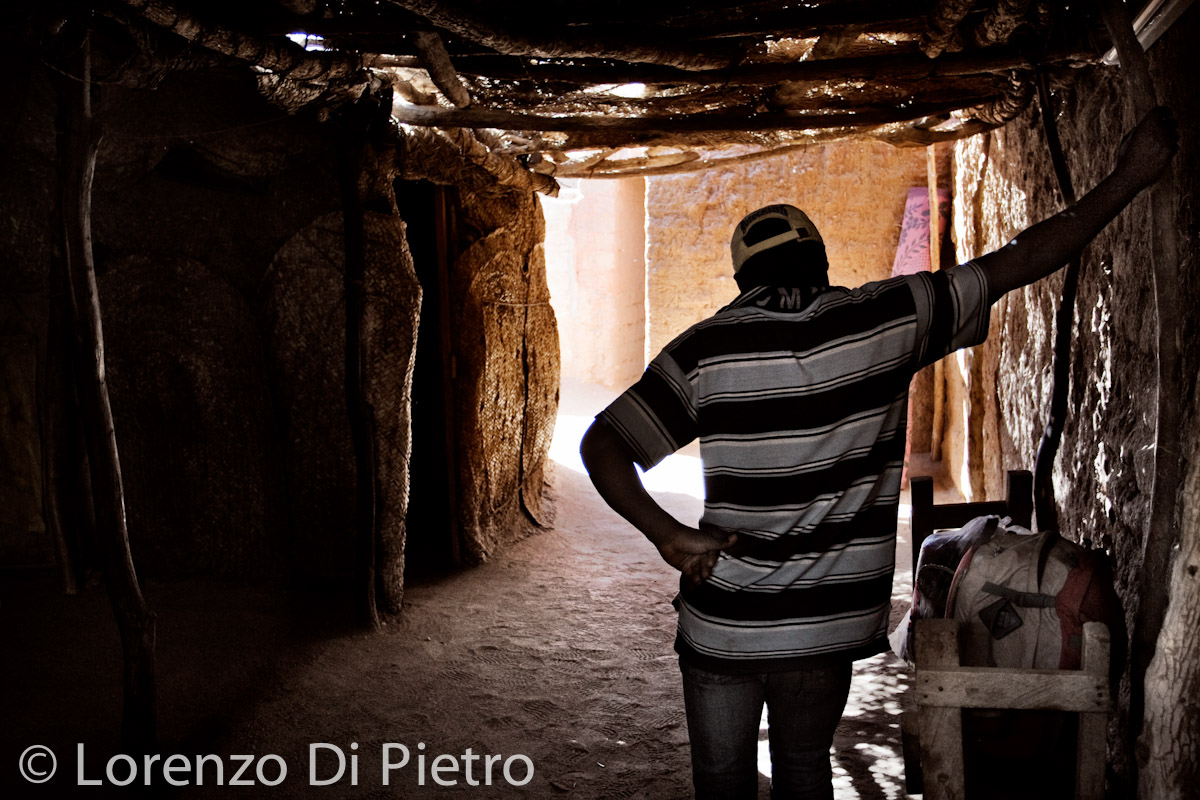 Nel ghetto di fango e paglia